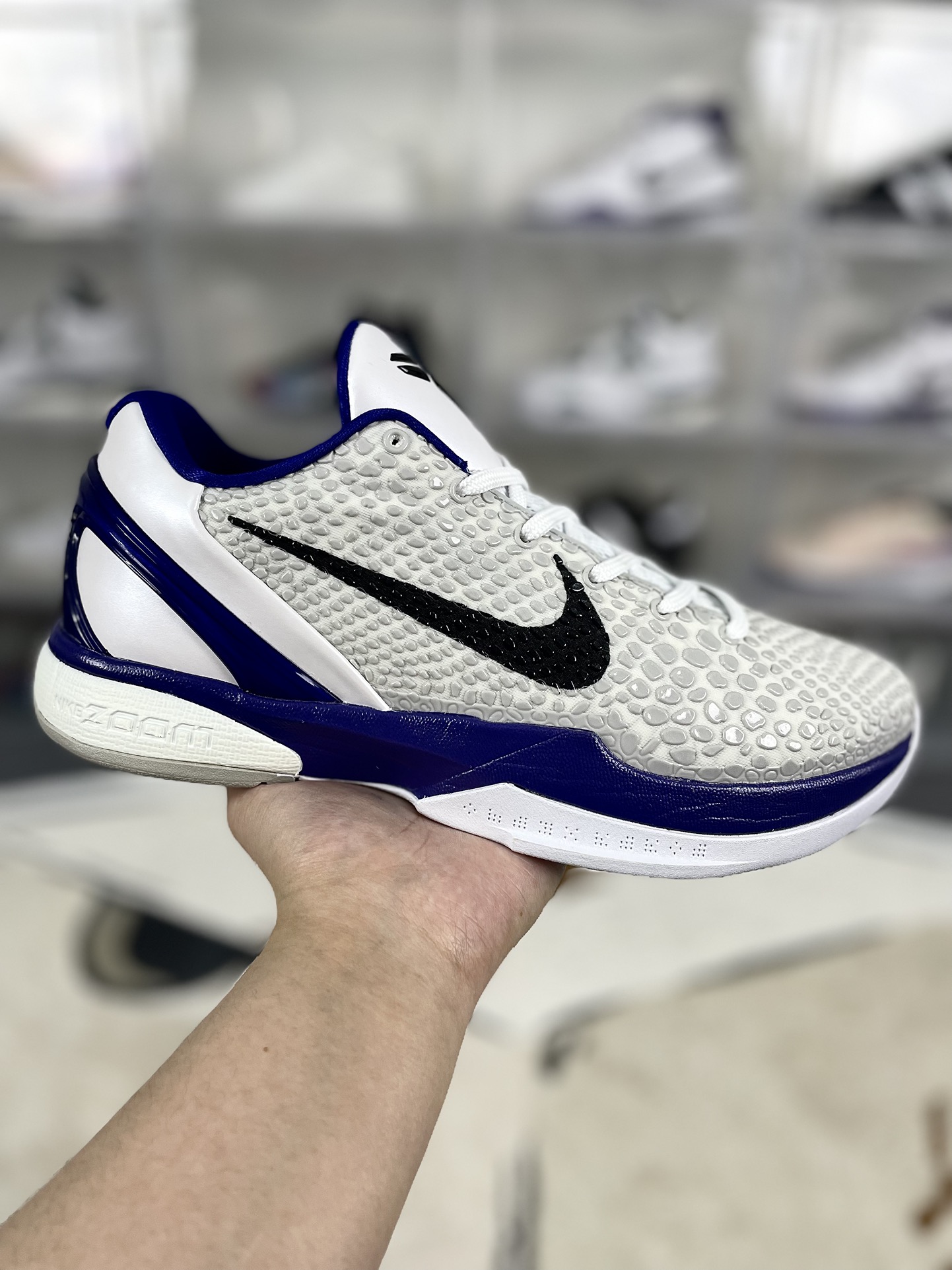 Nike Zoom Kobe 6 Concord Basketball Shoes - White/Purple, Low-Top 2 i1733866274 6998 1