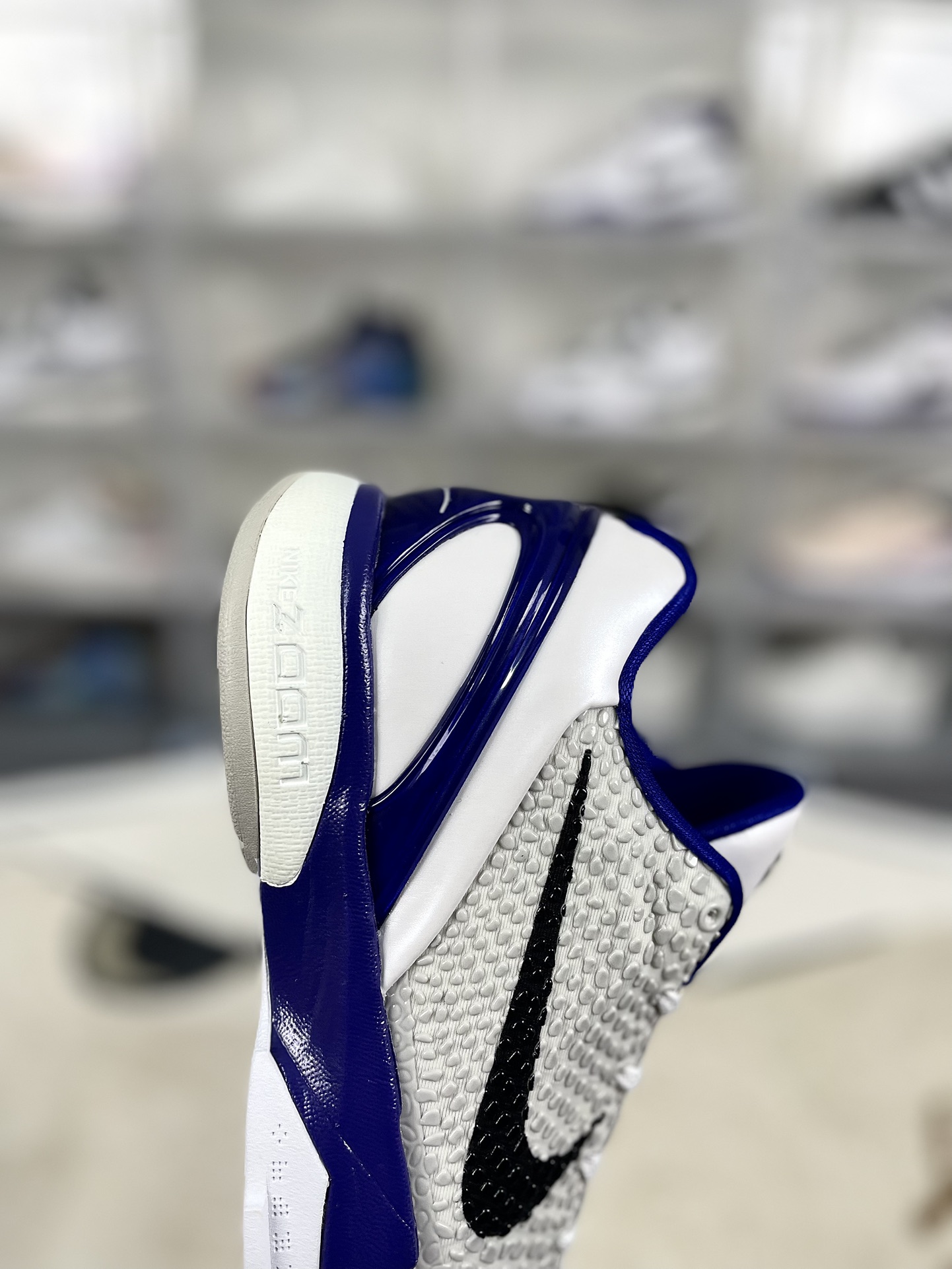 Nike Zoom Kobe 6 Concord Basketball Shoes - White/Purple, Low-Top 8 i1733866274 958 0