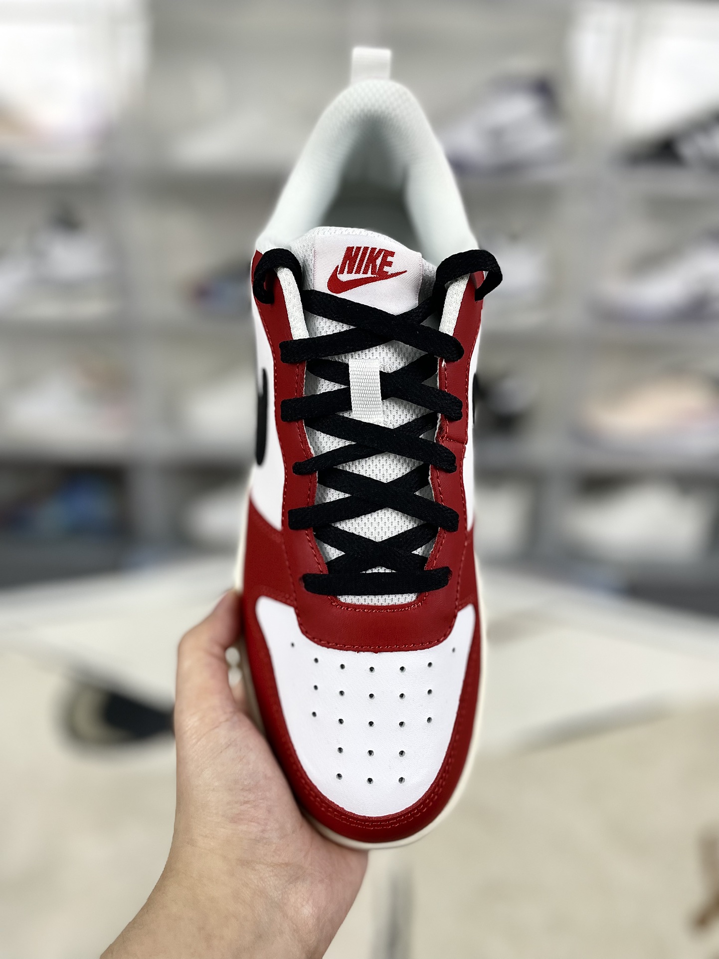Nike Court Borough Low 2 Chicago Edition: Flexible, Durable, and Stylish Sneakers 4 i1733866352 1193 1