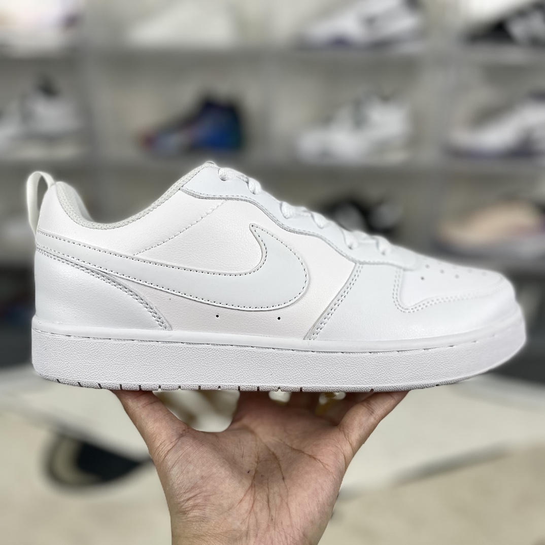 Nike Court Borough Low 2: Classic Low-Top Sneakers - All-White Edition 9 i1734037974 171 8
