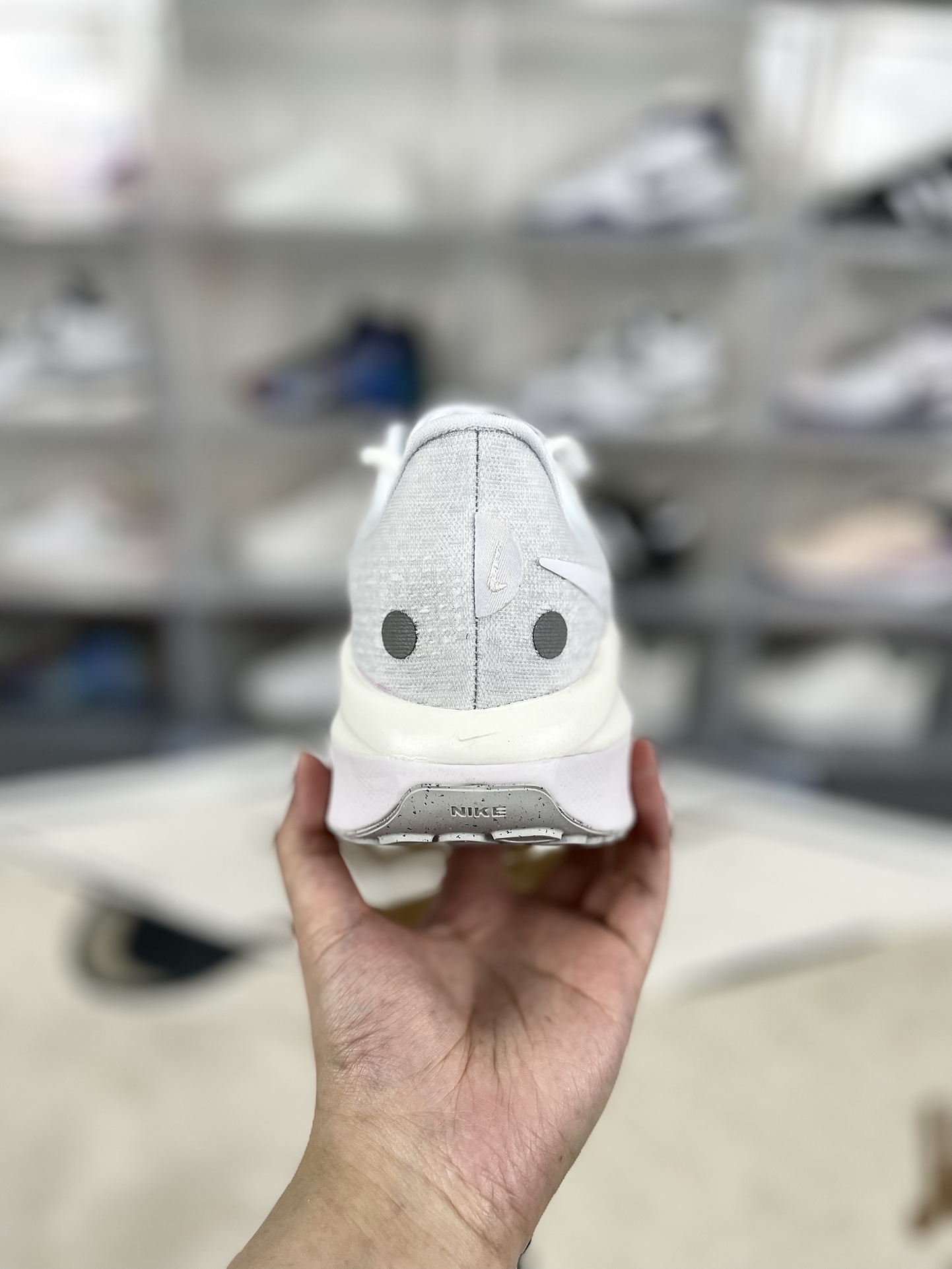 Nike Air Zoom Vomero 17 Running Shoes - White/Grey, Cushioned & Breathable 3 i1734120128 2909 0