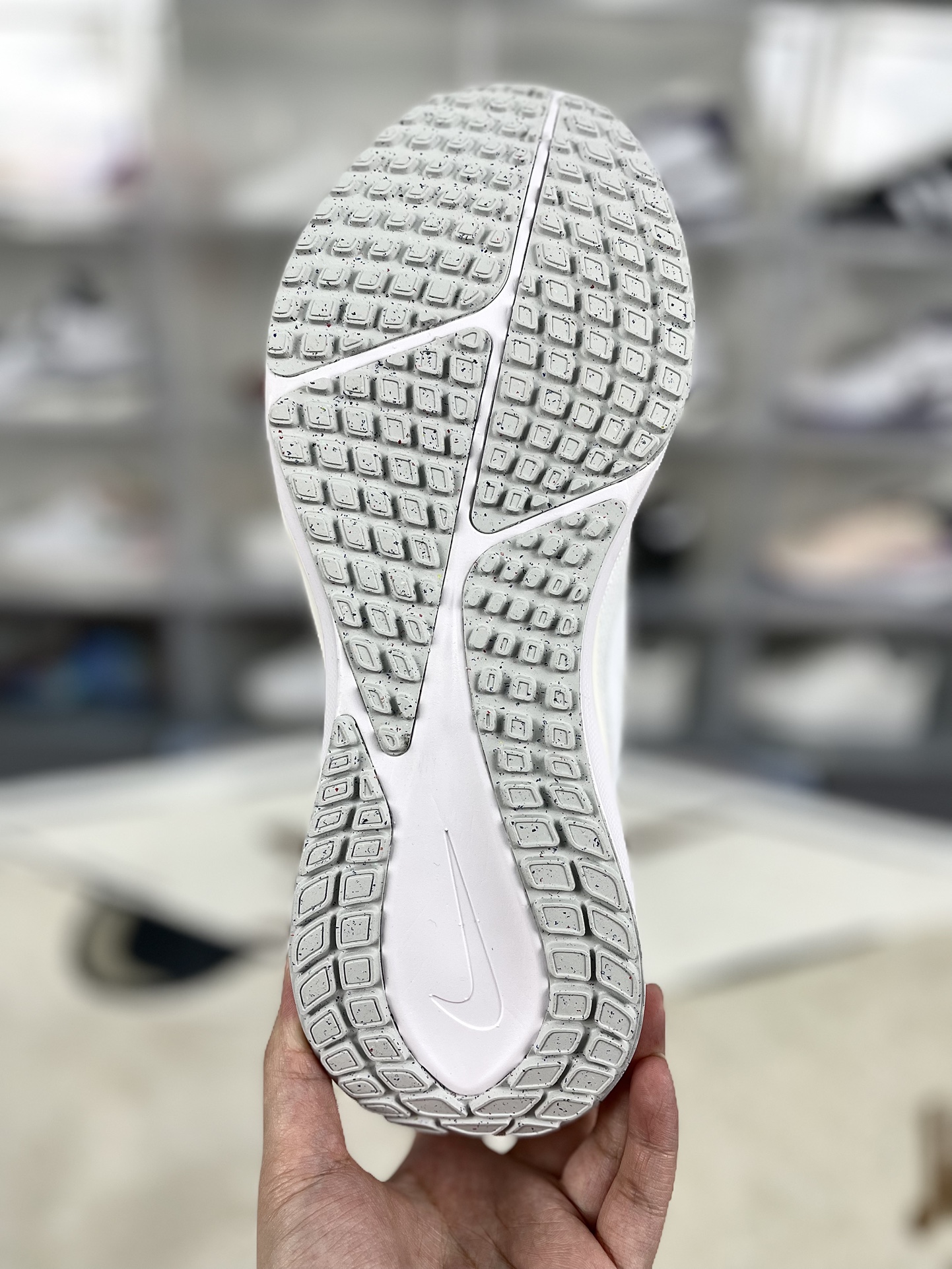 Nike Air Zoom Vomero 17 Running Shoes - White/Grey, Cushioned & Breathable 6 i1734120128 7221 0