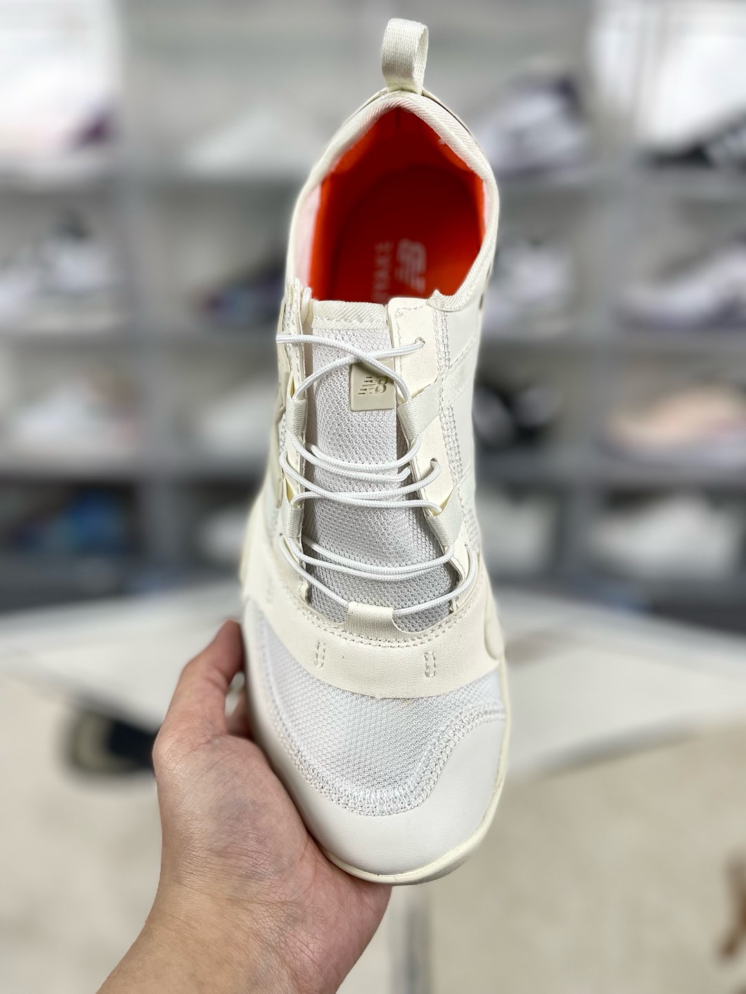 Issey Miyake x New Balance MT10O White - Comfort, Style, & Durability 4 i1735239057419 3734 0 3