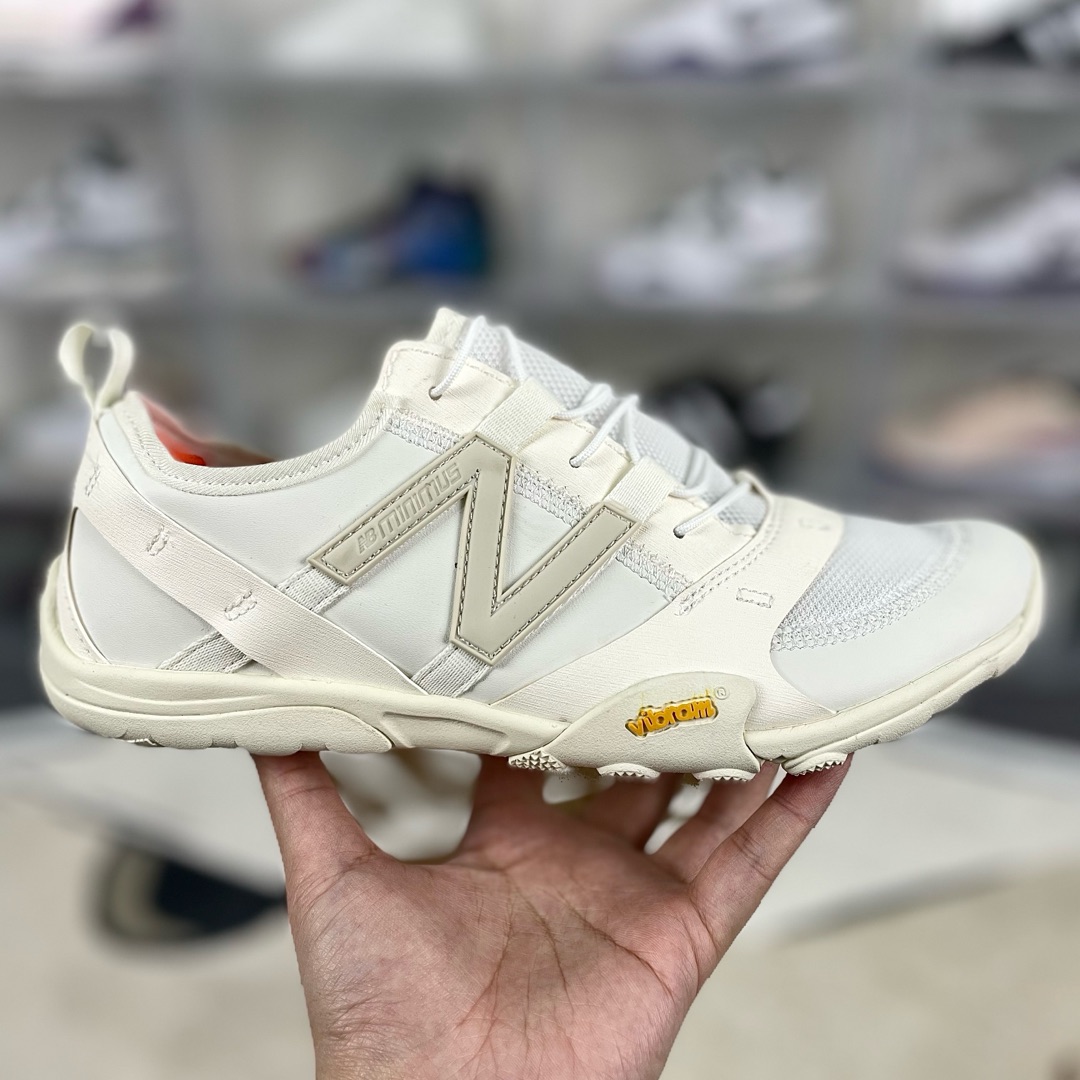 Issey Miyake x New Balance MT10O White - Comfort, Style, & Durability 8 i1735239057546 5774 0 7