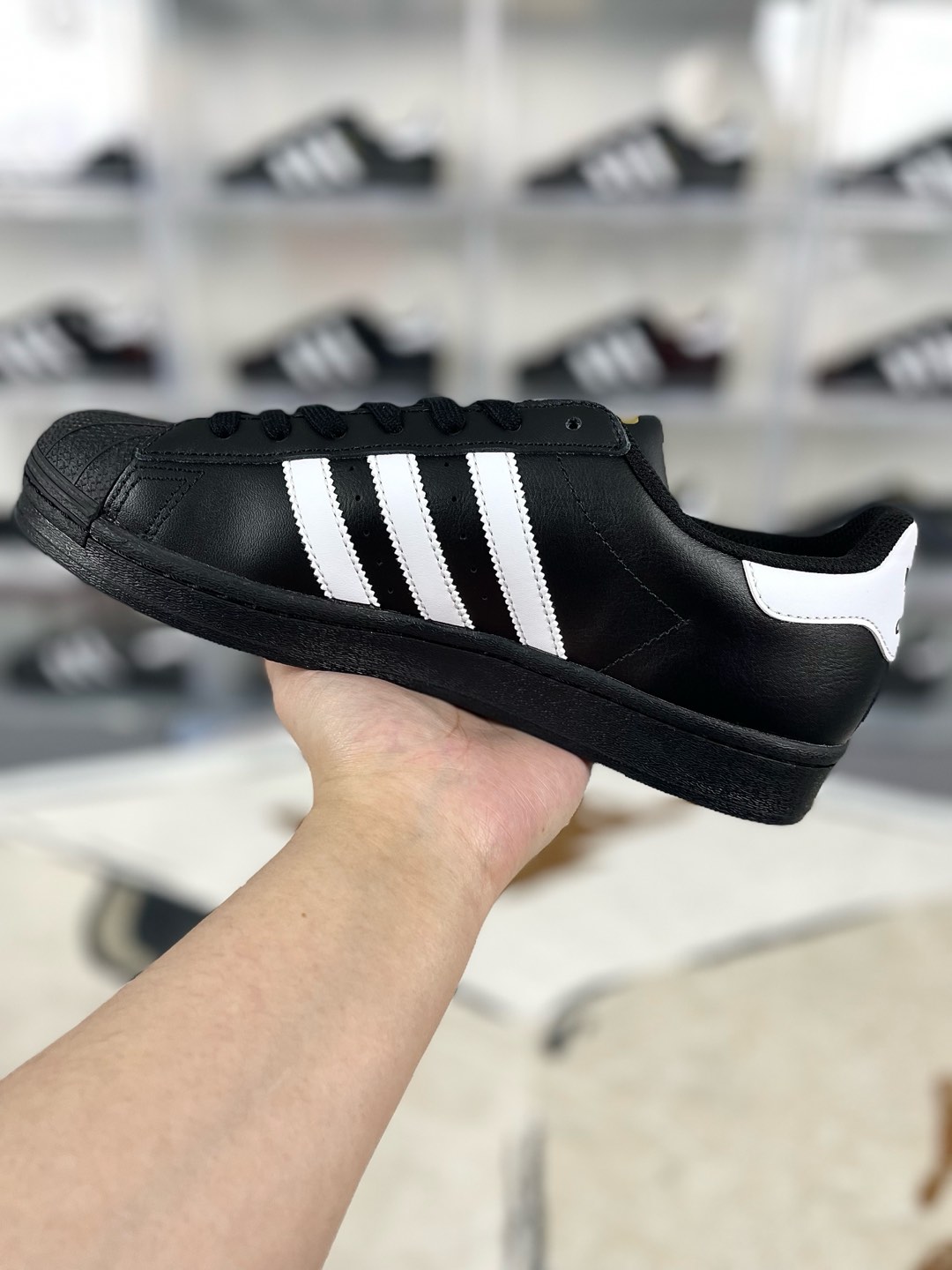 Adidas Originals Superstar Black White Unisex Low-Top Sneakers 3 i1735243529253 7799 0 1