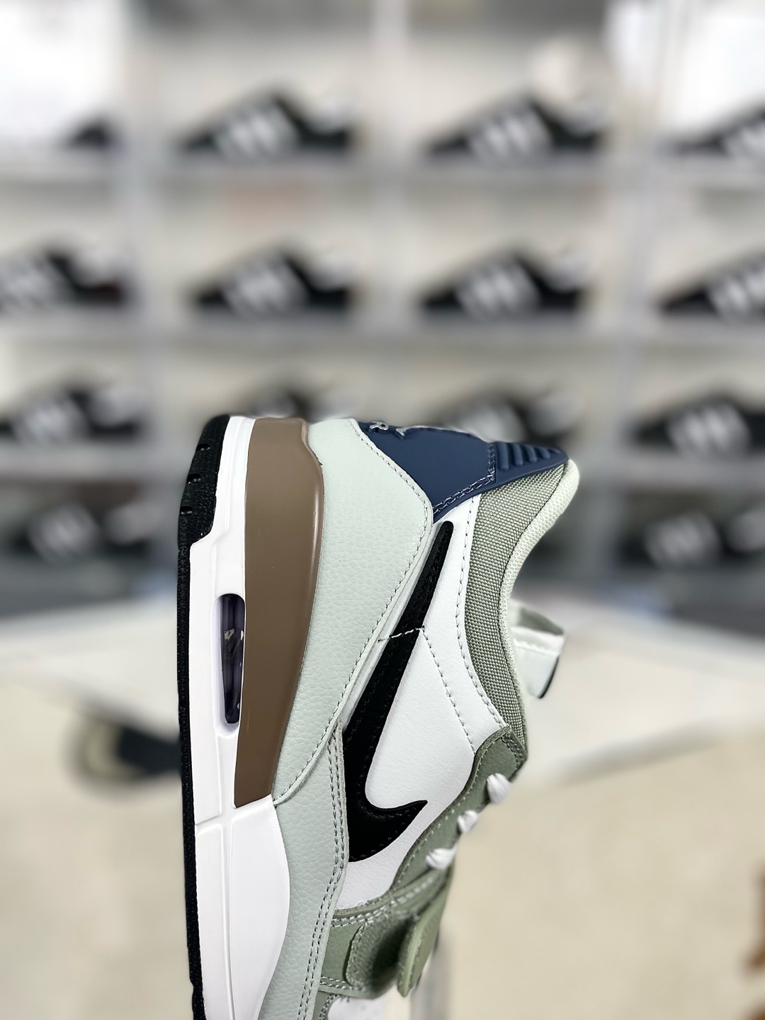 Jordan Legacy 312 Low White Green, Retro Basketball Shoes for Men & Women 7 i1735503981774 5963 0 5