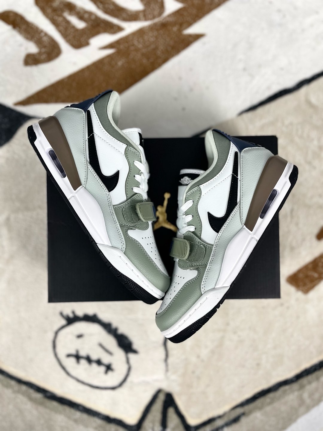 Jordan Legacy 312 Low White Green, Retro Basketball Shoes for Men & Women 5 i1735503982075 4557 0 7