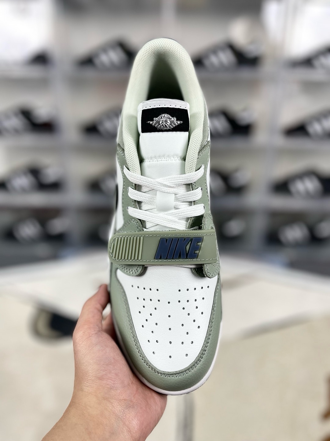 Jordan Legacy 312 Low White Green, Retro Basketball Shoes for Men & Women 4 i1735503982844 3985 0 3