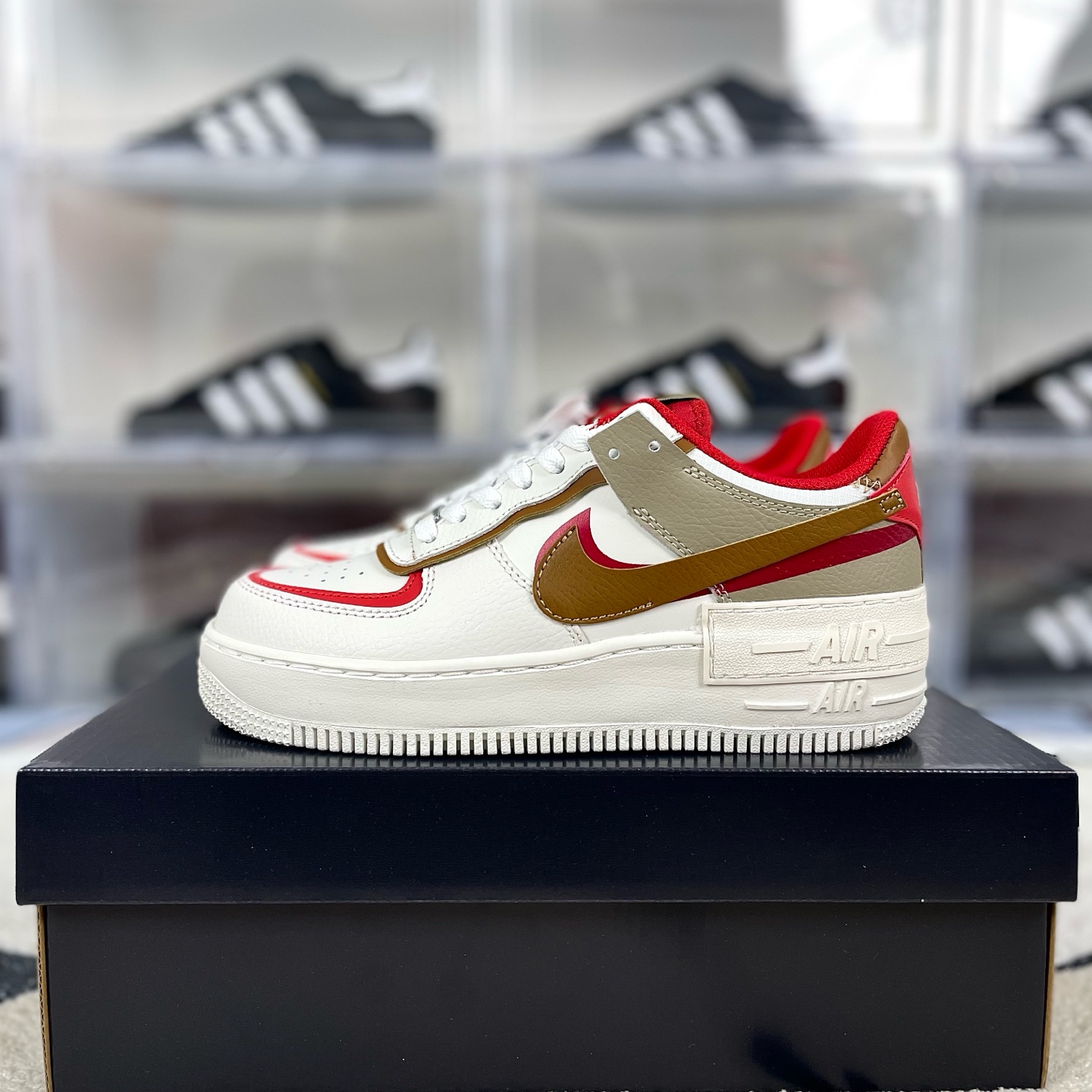 Nike Air Force 1 Shadow WMNS Fashion Sneakers - White/Brown/Red 9 i1736284836527 485 0 8