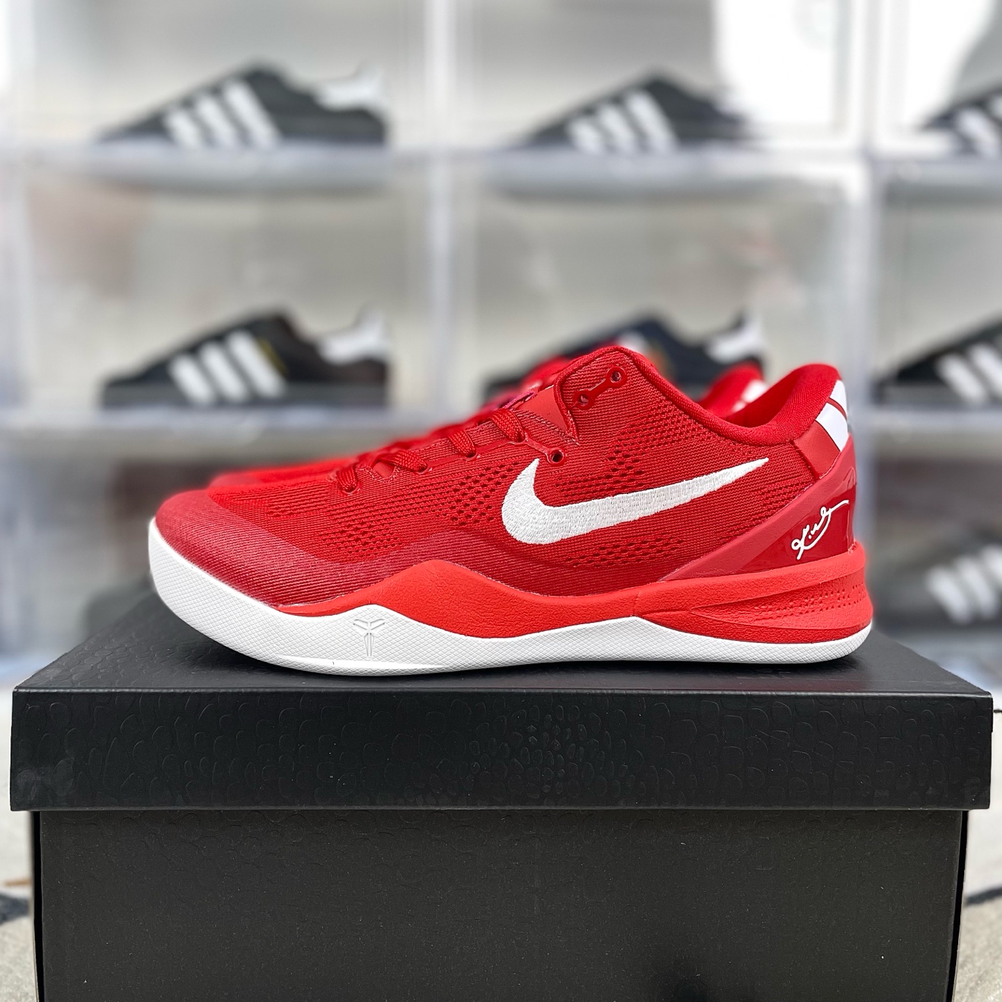 Nike Kobe 8 Protro University Red Basketball Shoes - Performance and Style 10 i1736285048033 1612 0 8