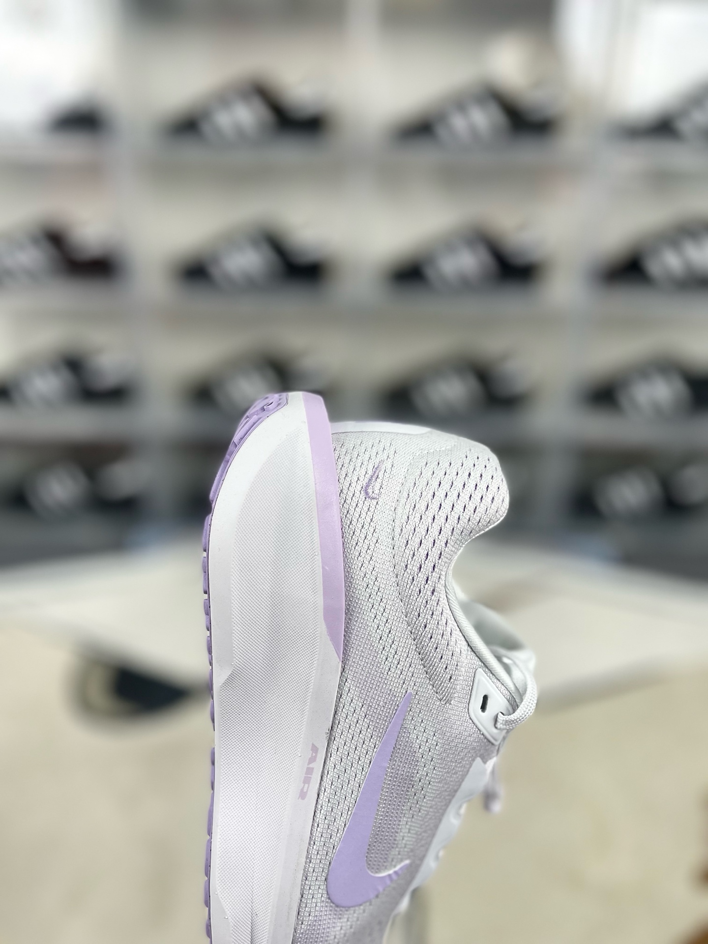 Nike Air Winflo 11 Women's Running Shoes - Lightweight, Cushioned Comfort 8 i1736629465437 1369 0 5