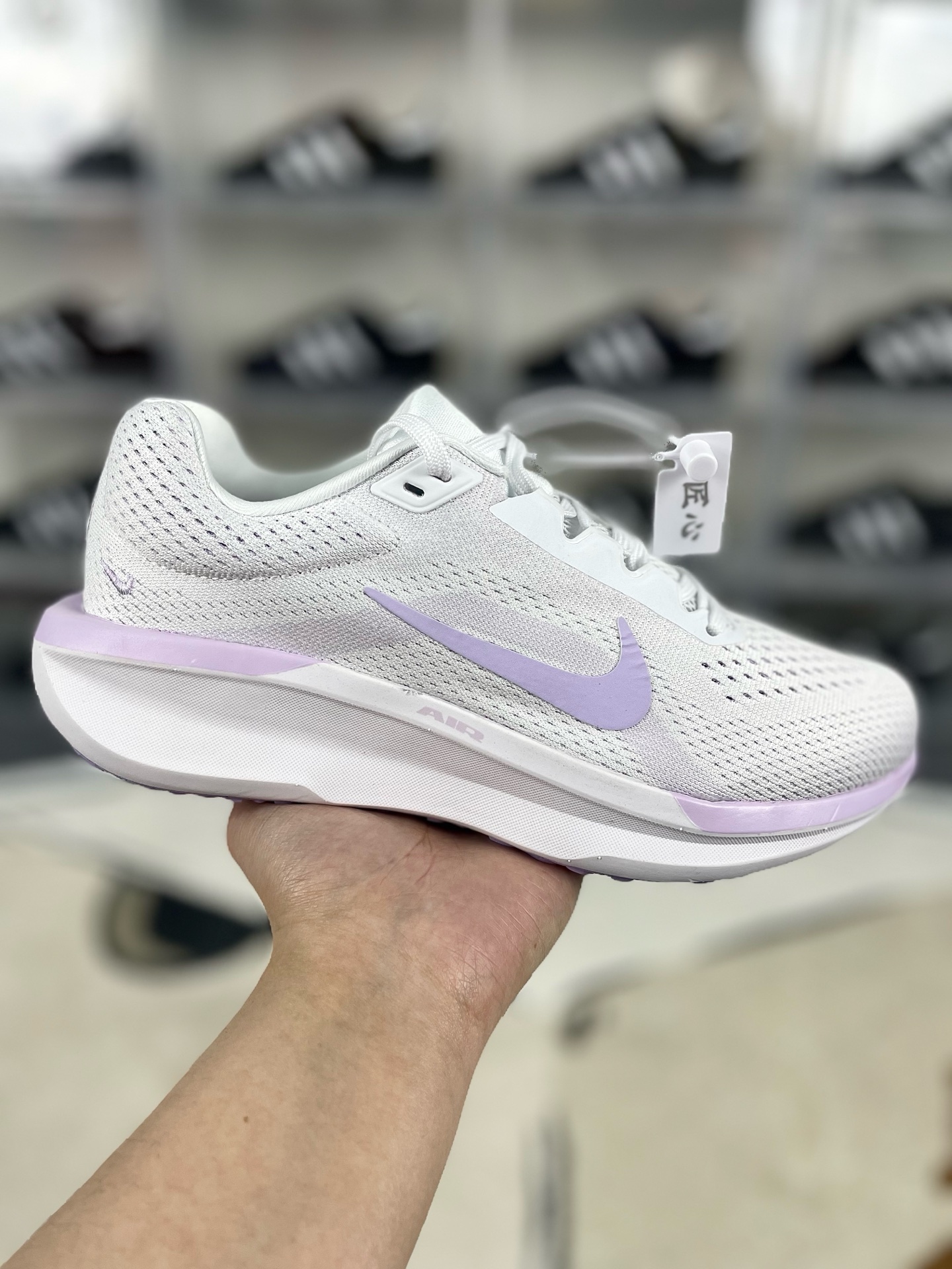 Nike Air Winflo 11 Women's Running Shoes - Lightweight, Cushioned Comfort 2 i1736629466266 2324 0 0