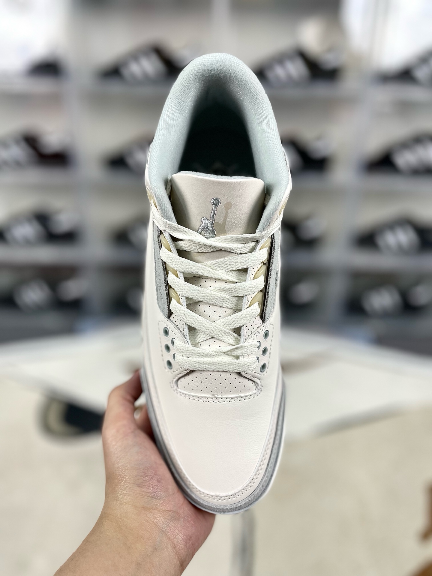 Jordan Air Jordan 3 "Ivory" Leather Basketball Shoes - Men's and Women's 4 i1736803705970 3836 0 3