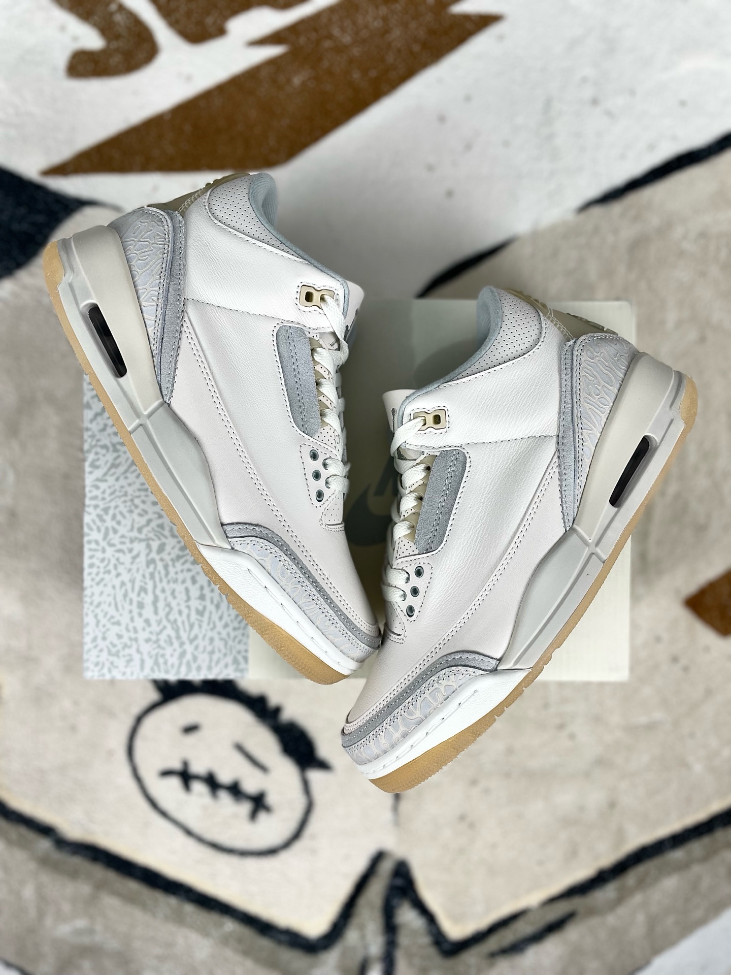 Jordan Air Jordan 3 "Ivory" Leather Basketball Shoes - Men's and Women's 5 i1736803706537 8262 0 7