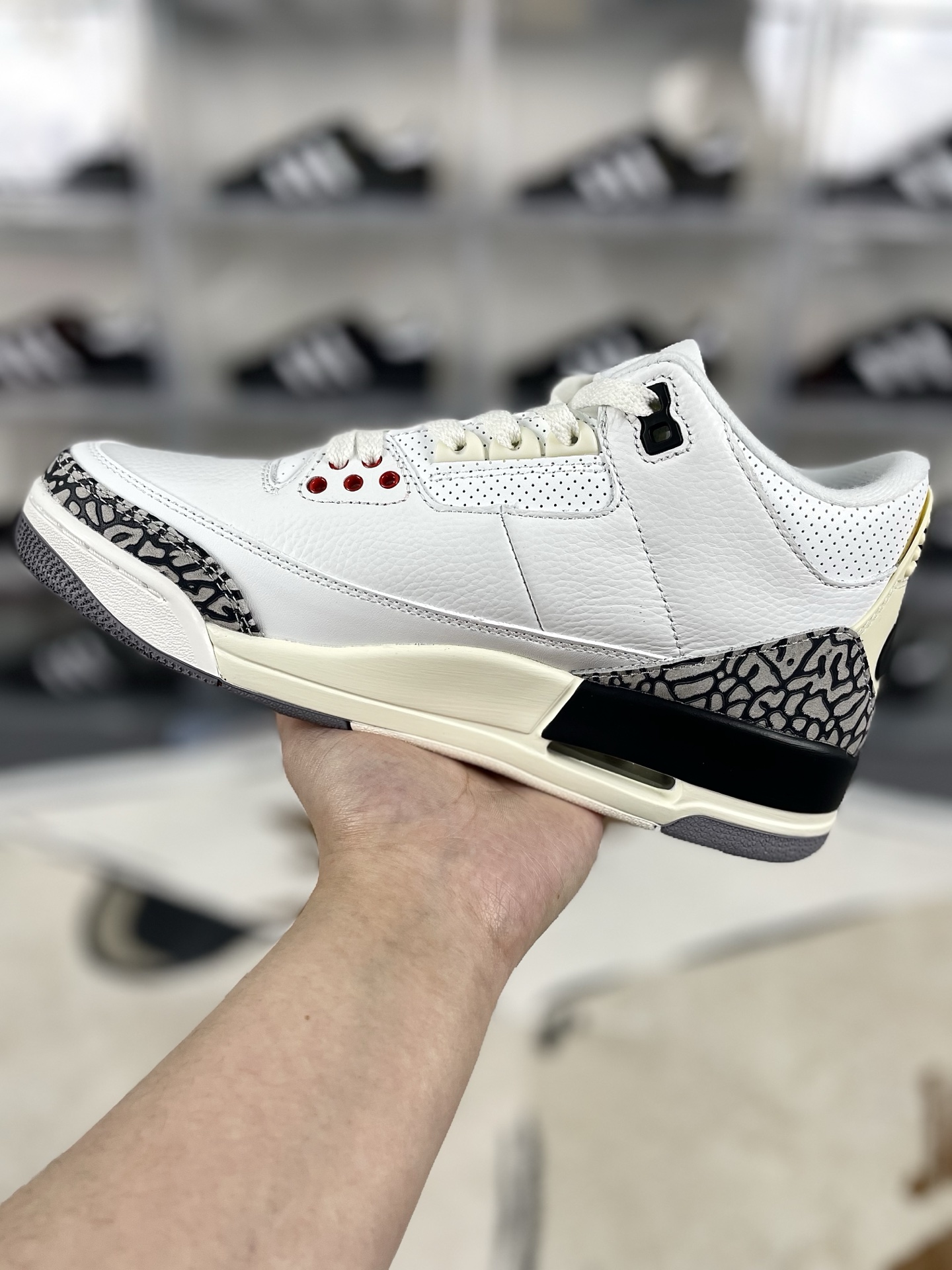 Jordan Air Jordan 3 Retro White Cement Reimagined Sneakers, Mid-Top Basketball Shoes 3 i1737152367620 3882 0 1