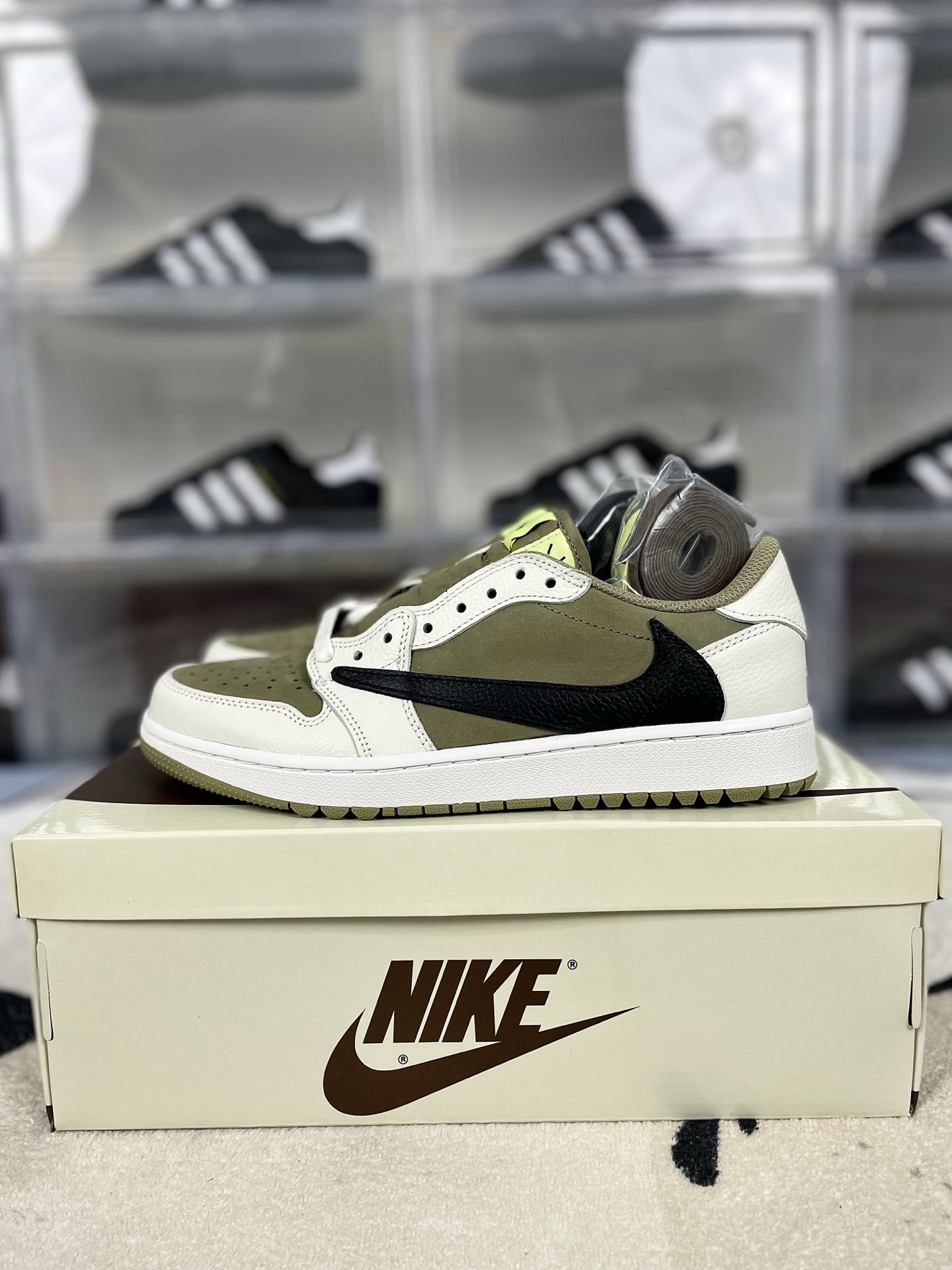 Travis Scott x Jordan Air Jordan 1 Low Golf Shoes - Brown/White 10 i1739570503407 4108 0 8