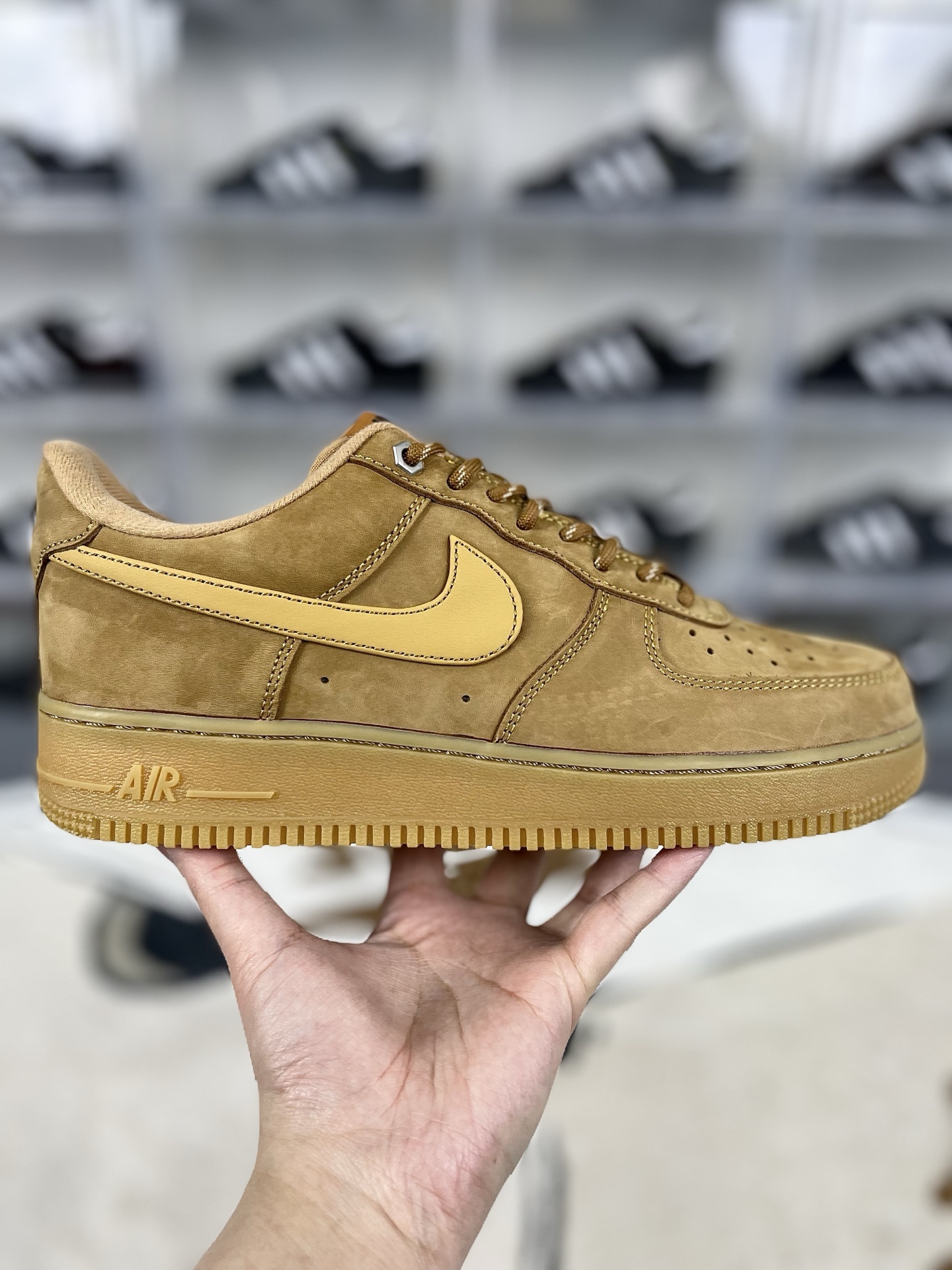 Nike Air Force 1 Low '07 LV8 Wheat Flax: Classic Style, All-Day Comfort 8 i1739911182000 1025 0 6