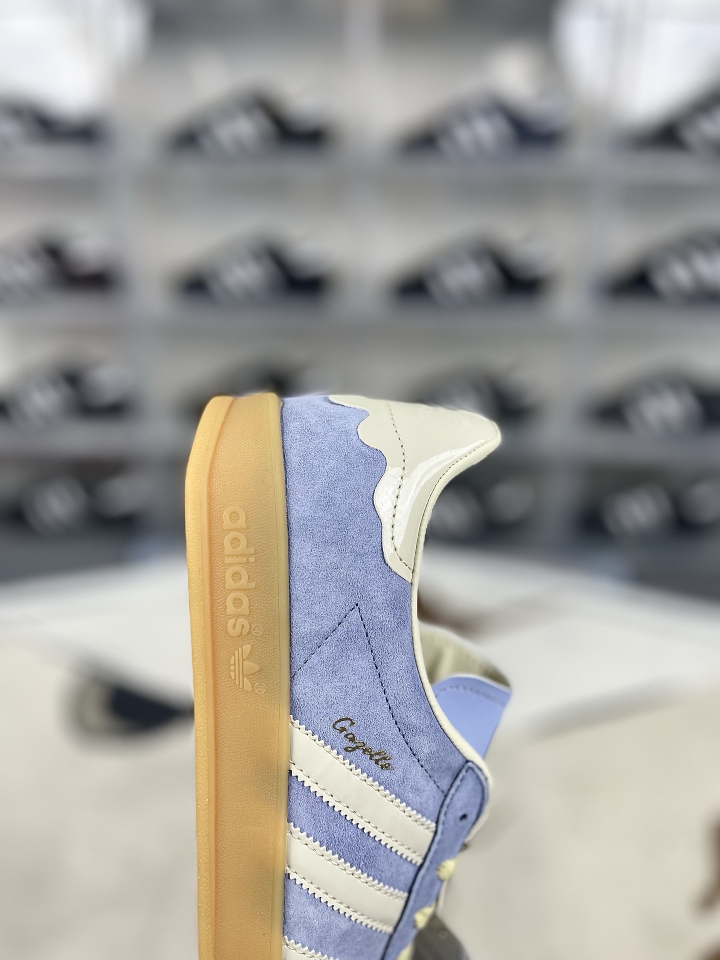 Adidas Originals Gazelle Indoor Blue/White - Retro Sneaker, Unisex Style 7 i1740429205518 2180 0 5