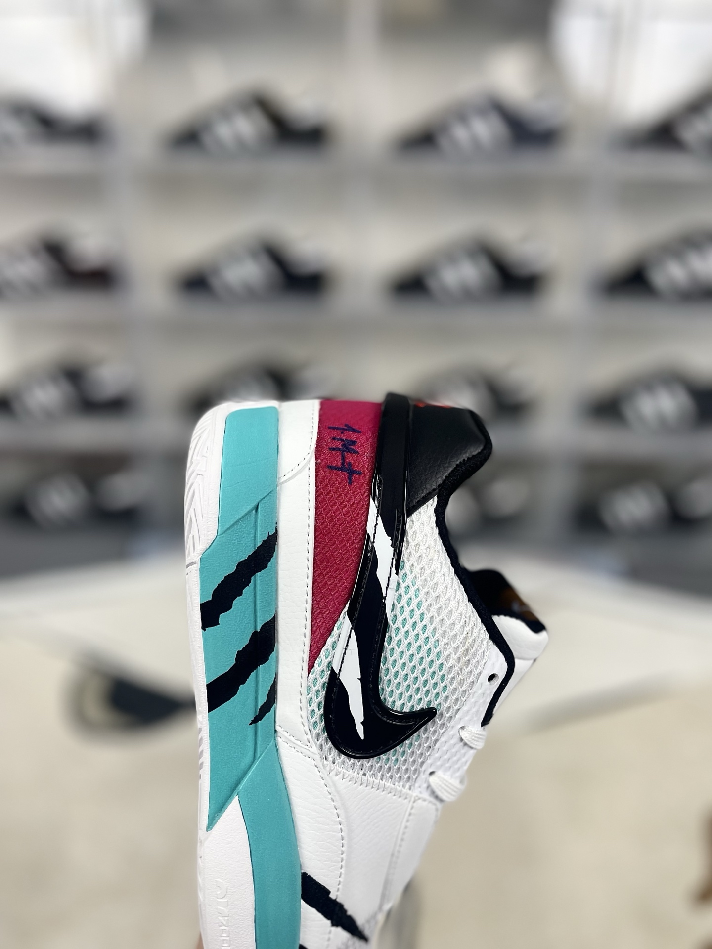 Nike Ja 1 'Scratch' Basketball Shoes - White/Black, Men's & Women's 8 i1740429245491 7356 0 5