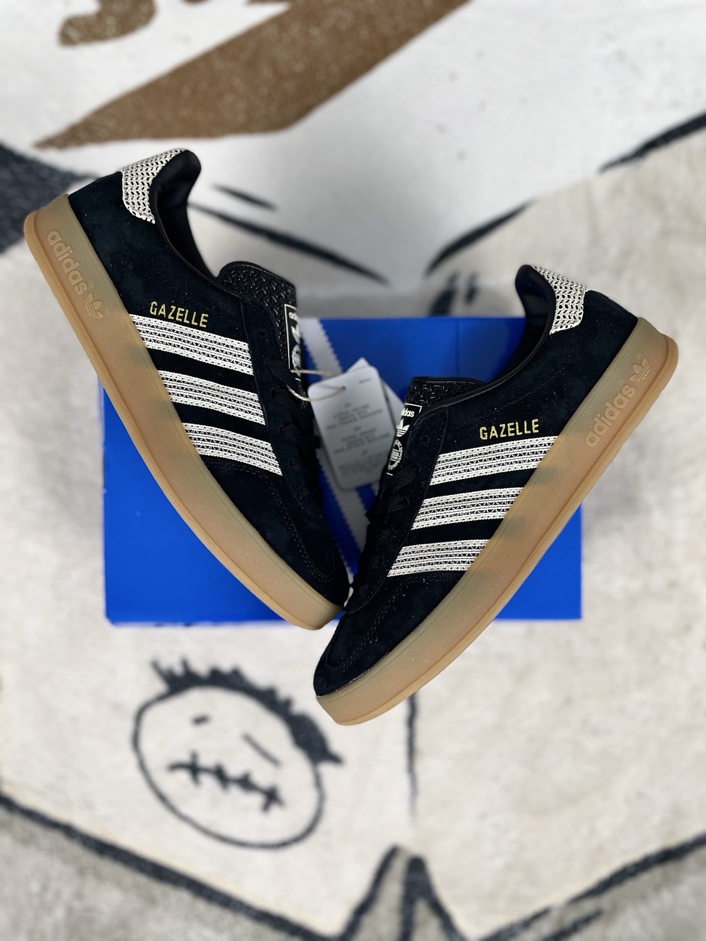Adidas Originals Gazelle Indoor Sneakers - Black, Comfort, and Durable 6 i1740945567575 1507 0 7
