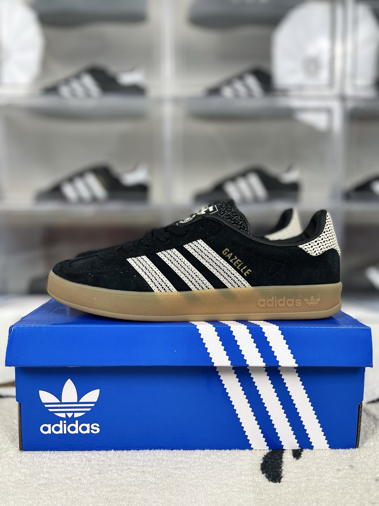 Adidas Originals Gazelle Indoor Sneakers - Black, Comfort, and Durable 10 i1740945567916 3217 0 8
