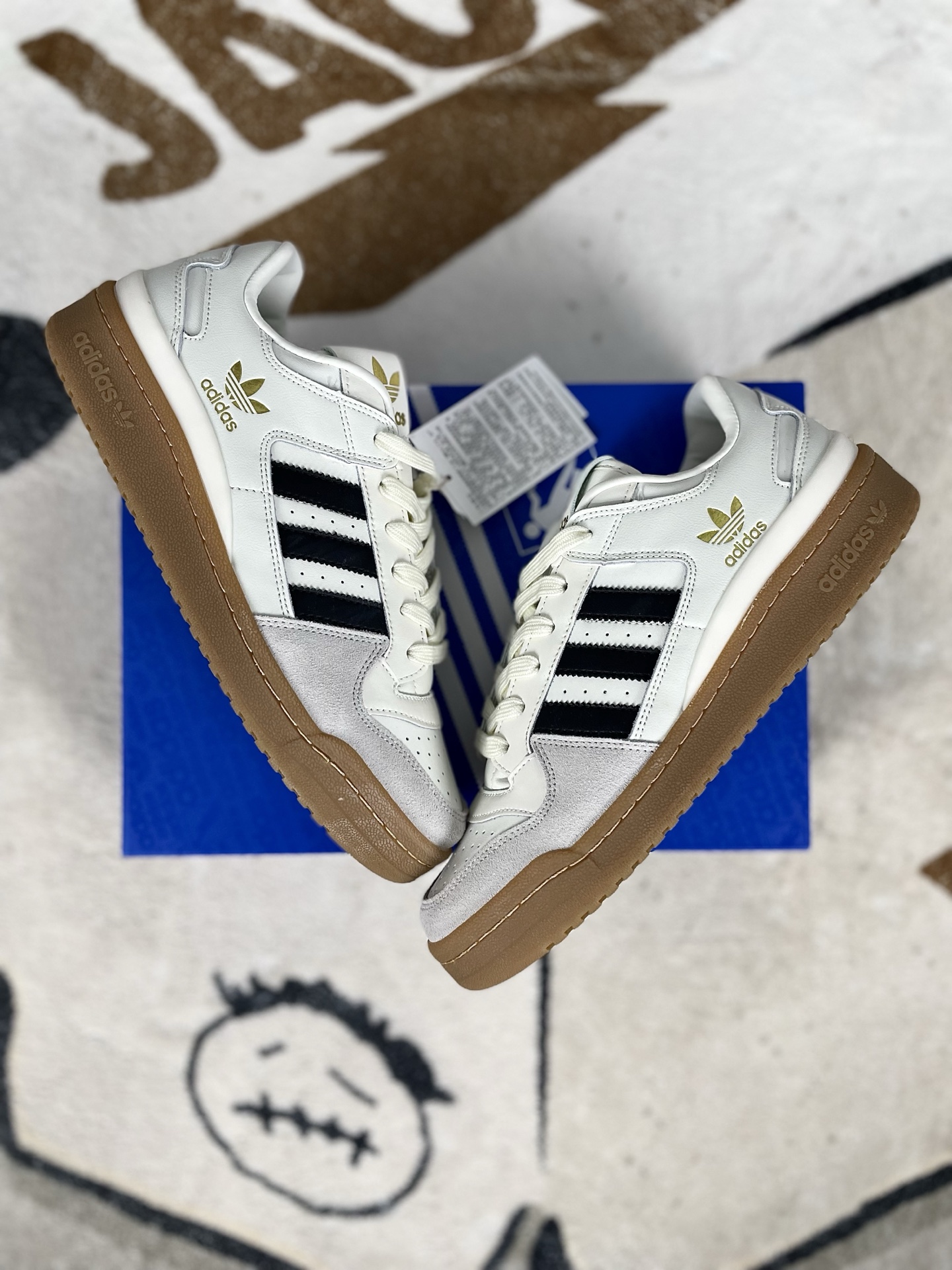 Adidas Originals Forum 84 Low-Top Sneakers - Classic Style, Modern Comfort 6 i1741458270215 9824 0 7