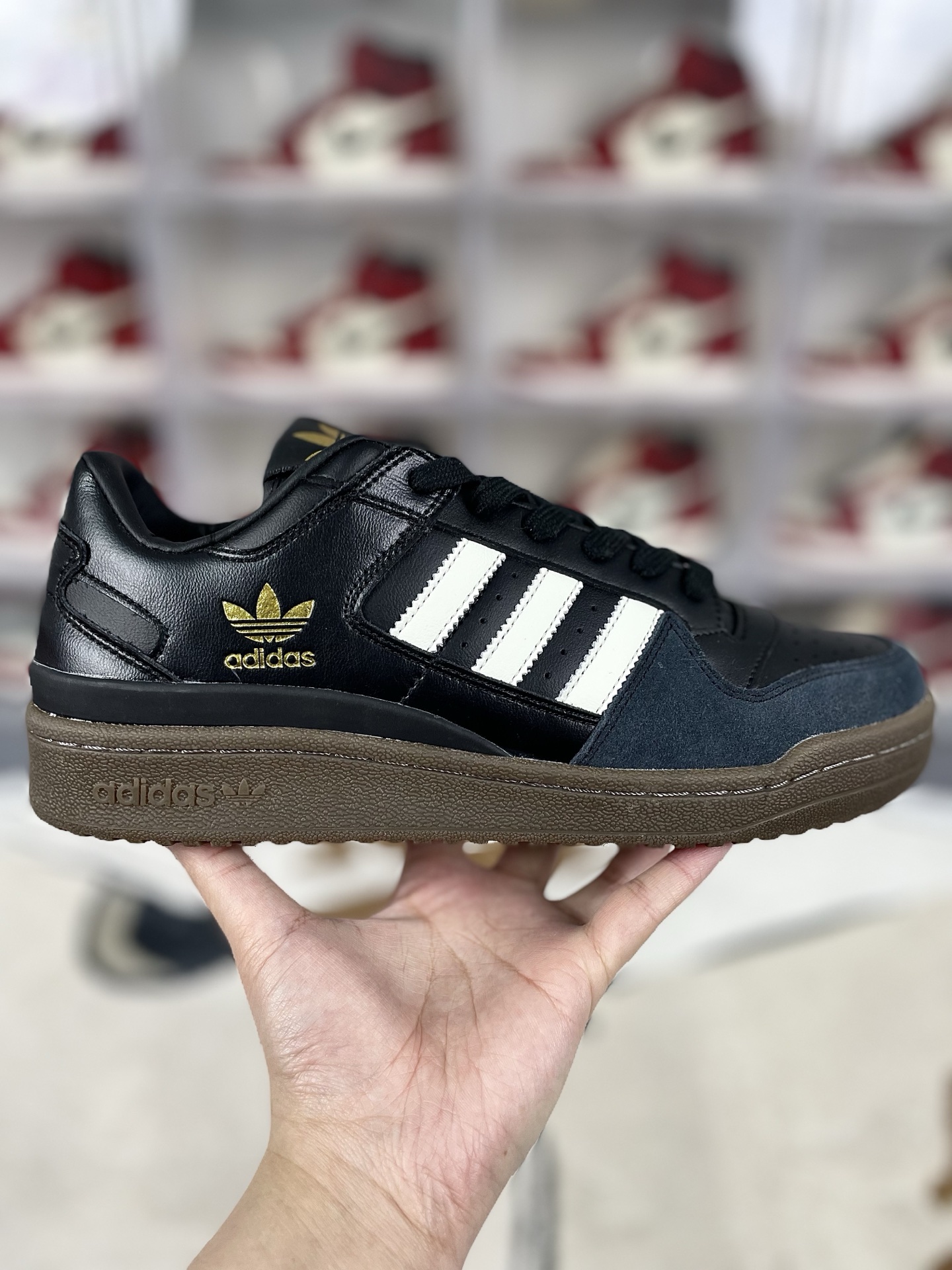 Adidas Originals Forum 84 Low-Top Sneakers - Stylish & Comfortable 8 i1741458312373 5080 0 6