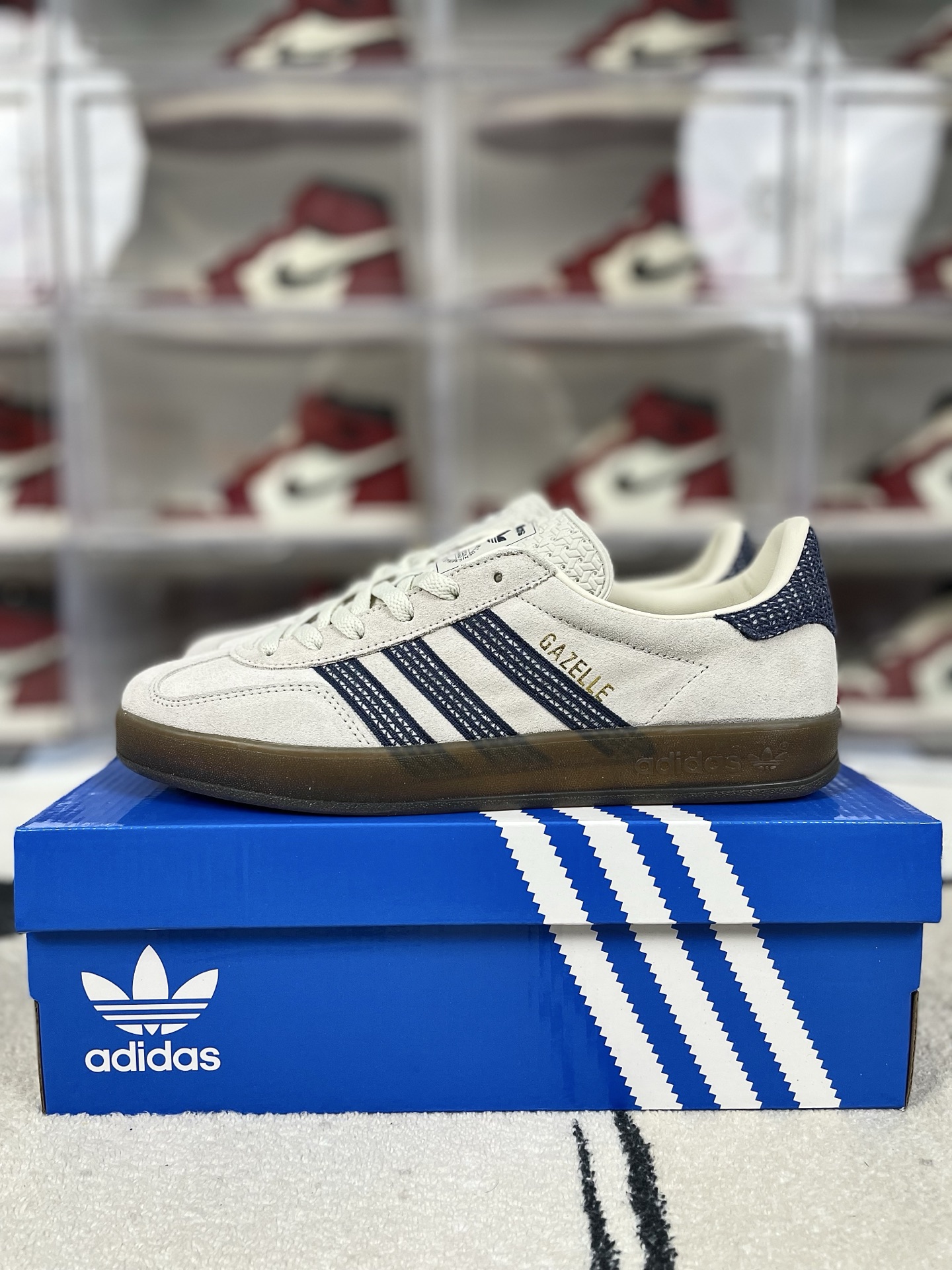 Adidas Originals Gazelle Indoor Sneakers - Comfort, Slip-Resistant, Low-Top 10 i1741550355653 8605 0 8