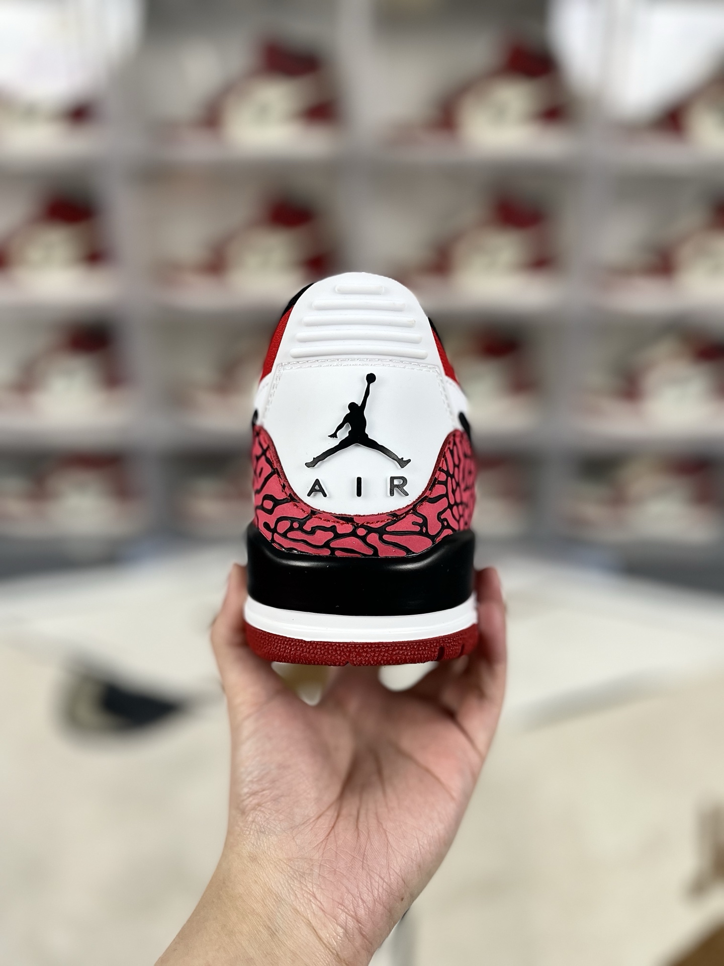 Jordan Legacy 312 Low 'Chicago' Basketball Shoes - White, Red, and Black 3 i1741550372096 2806 0 2