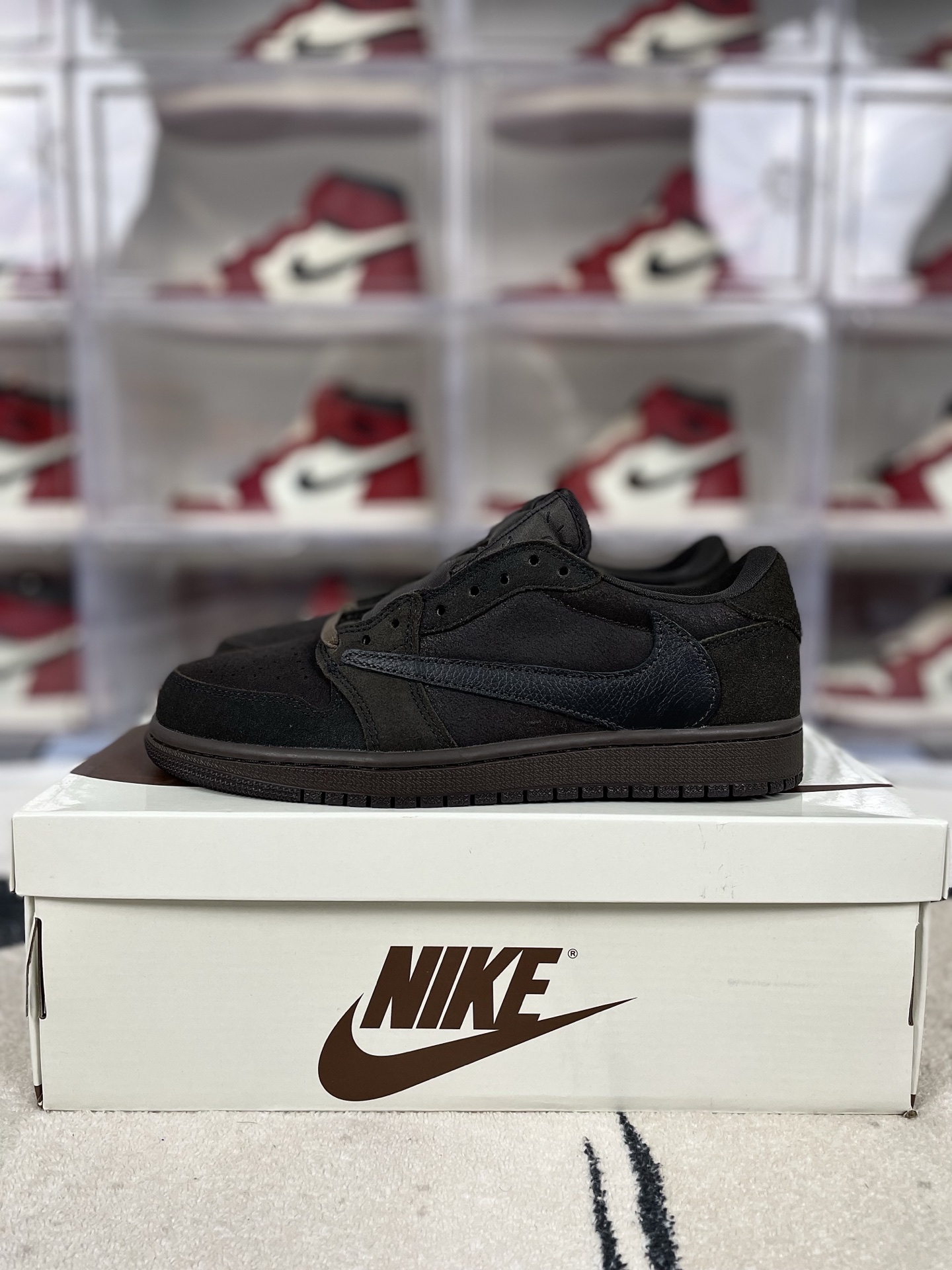 Travis Scott x Jordan Air Jordan 1 Low OG Velvet Brown - Stylish Sneakers 10 i1741550446489 9196 0 8