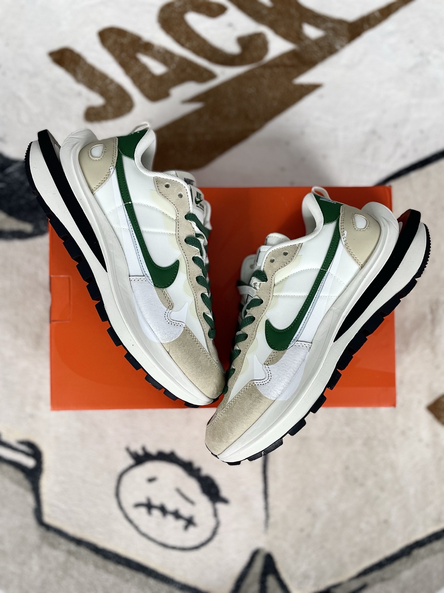 Nike x Sacai VaporWaffle 'Gorge Green' - Retro Style, Ultimate Comfort Shoes 5 i1742161279021 1757 0 7
