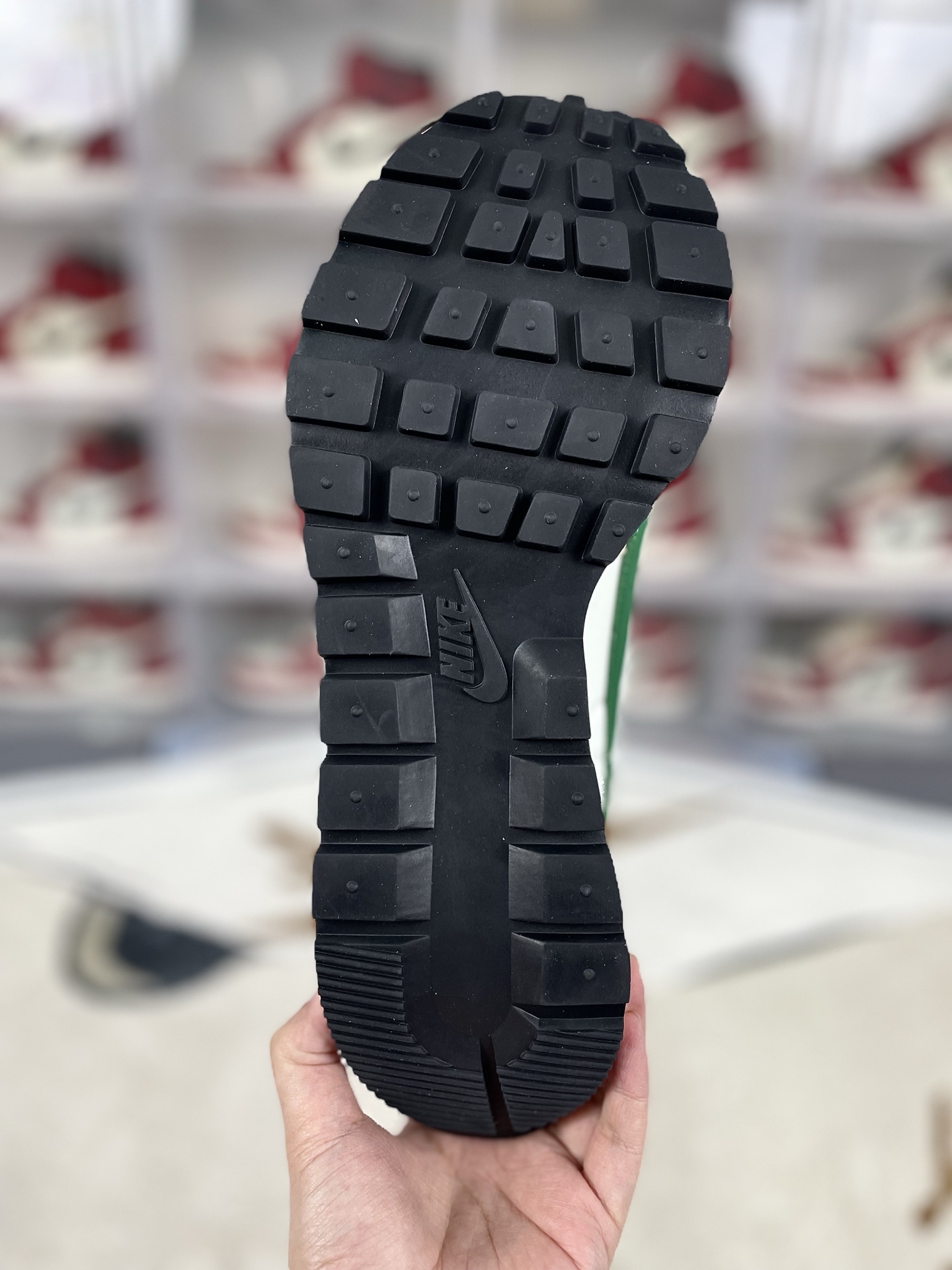 Nike x Sacai VaporWaffle 'Gorge Green' - Retro Style, Ultimate Comfort Shoes 6 i1742161279040 1292 0 4