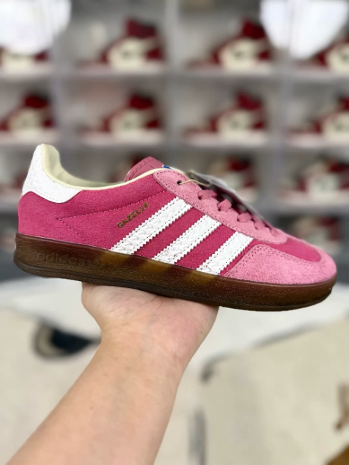 Adidas Originals Gazelle Indoor Pink Casual Sneakers Iconic Retro Style 2 Adidas Originals Gazelle Indoor Pink Casual Sneakers Iconic Retro Style