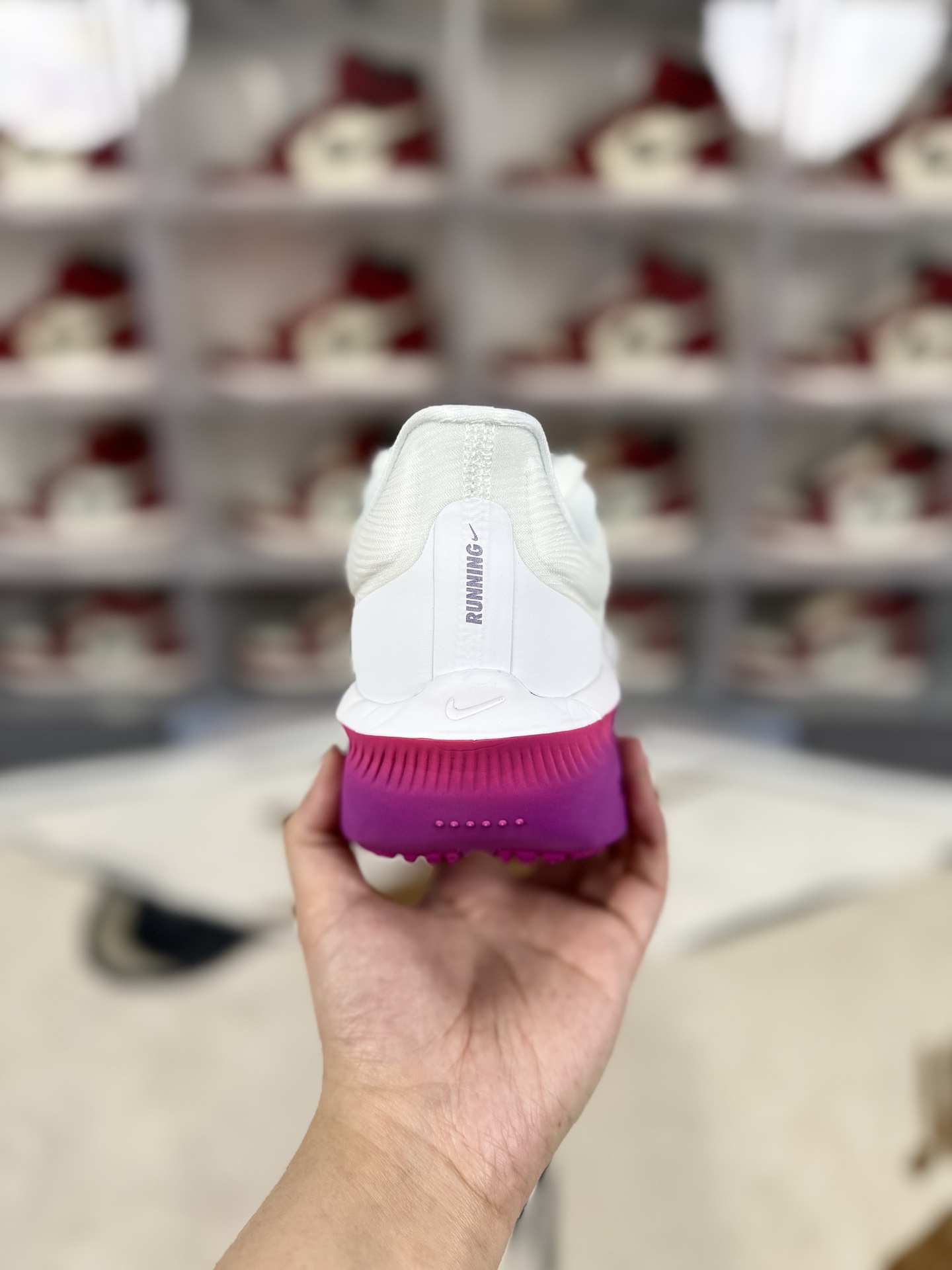 Nike Zoom Fly 6 White/Purple Marathon Running Shoes with Carbon Fiber Plate 3 i1742336888967 5313 0 2