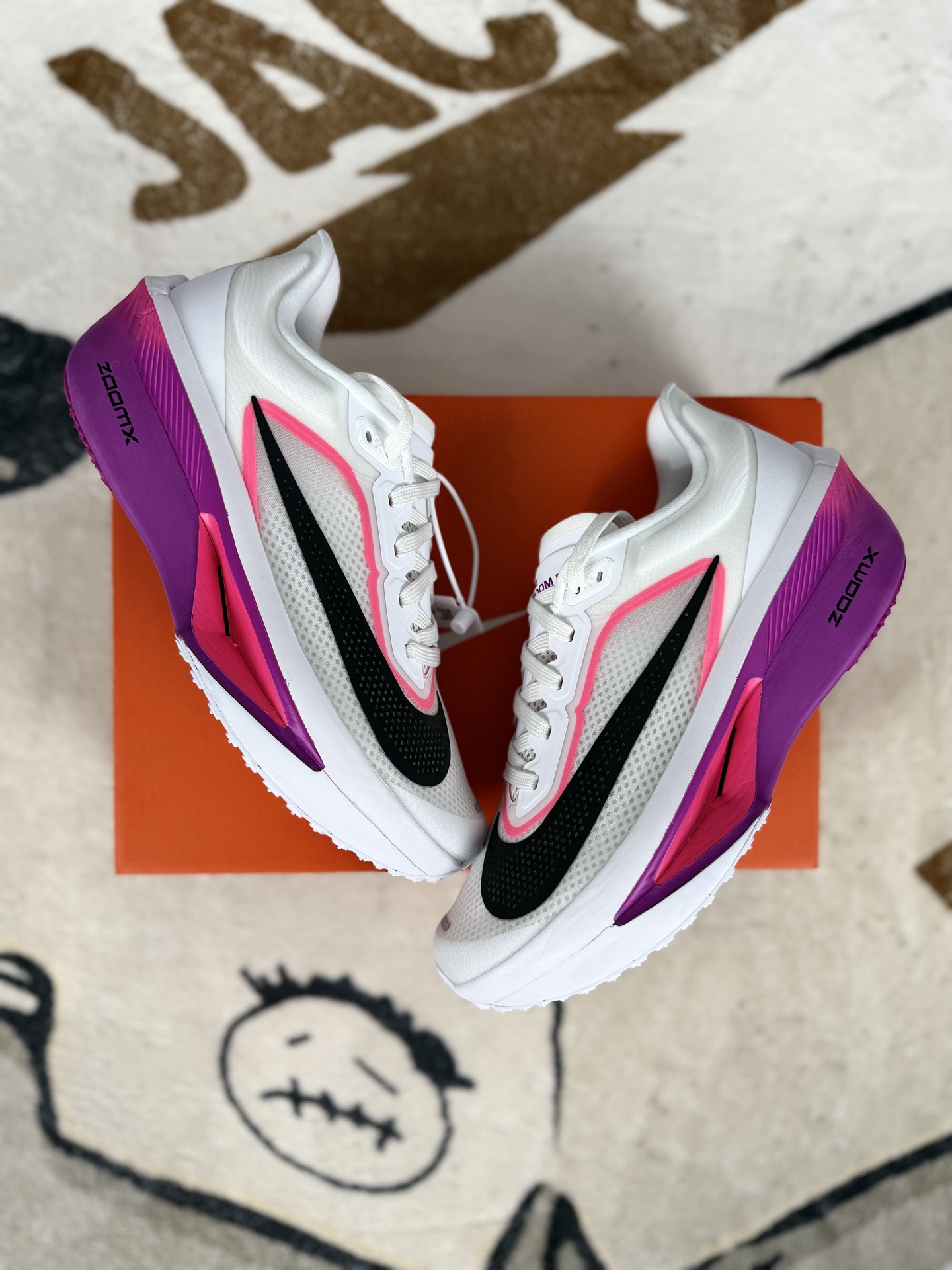 Nike Zoom Fly 6 White/Purple Marathon Running Shoes with Carbon Fiber Plate 5 i1742337279465 8939 0 7