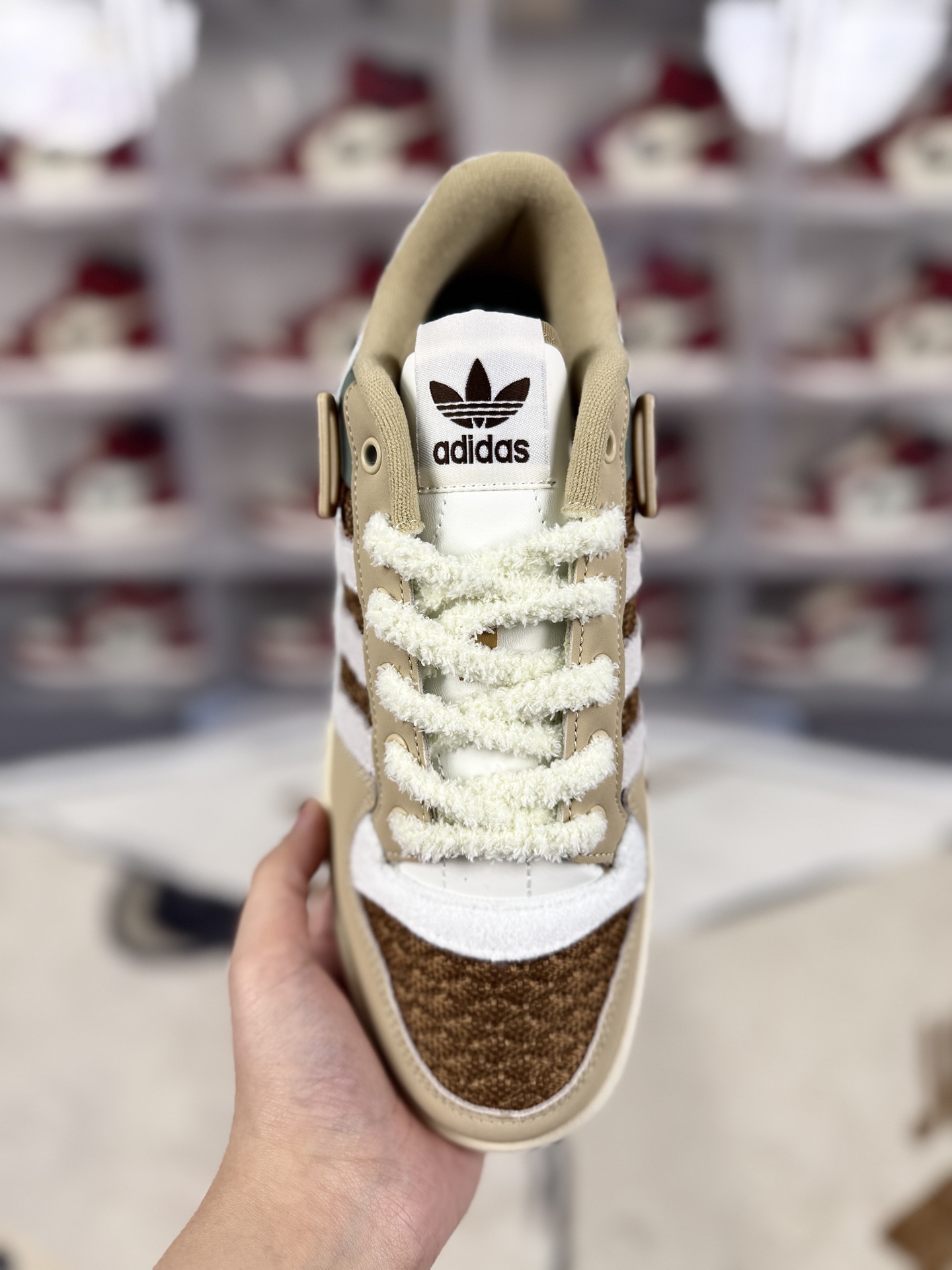 Adidas Originals Forum Low Brown White, Classic, Comfortable, Unisex Sneaker 4 i1742505861673 3275 0 3