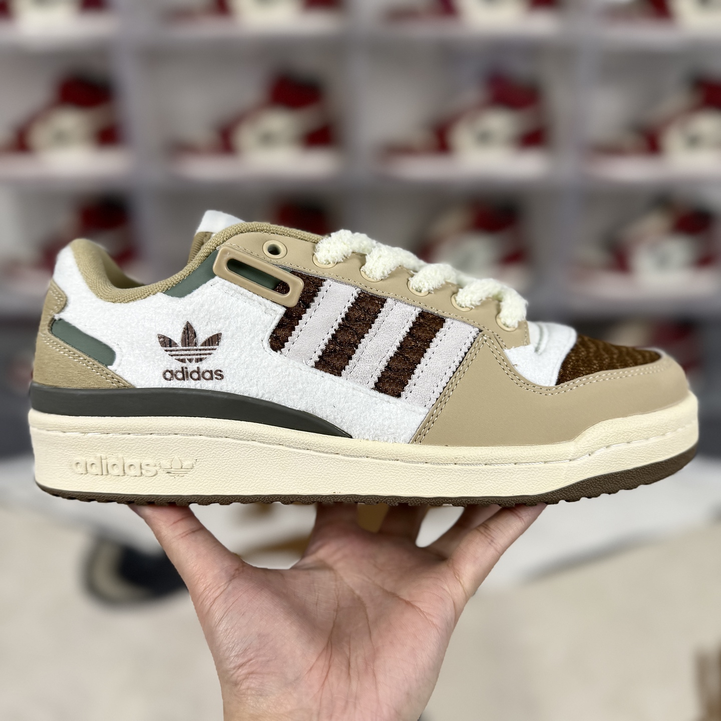 Adidas Originals Forum Low Brown White, Classic, Comfortable, Unisex Sneaker 8 i1742505863373 575 0 6
