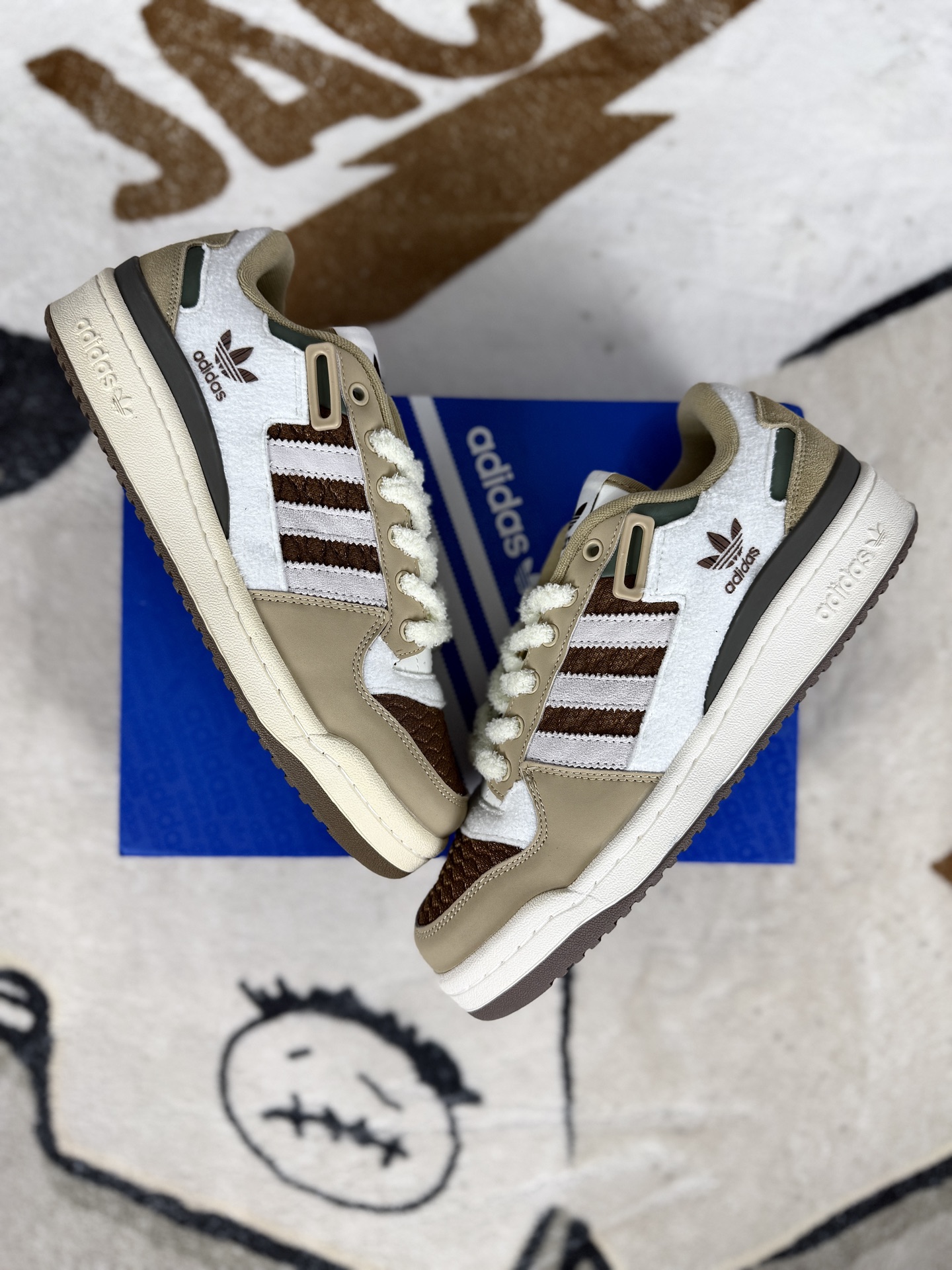 Adidas Originals Forum Low Brown White, Classic, Comfortable, Unisex Sneaker 5 i1742505909210 3635 0 7