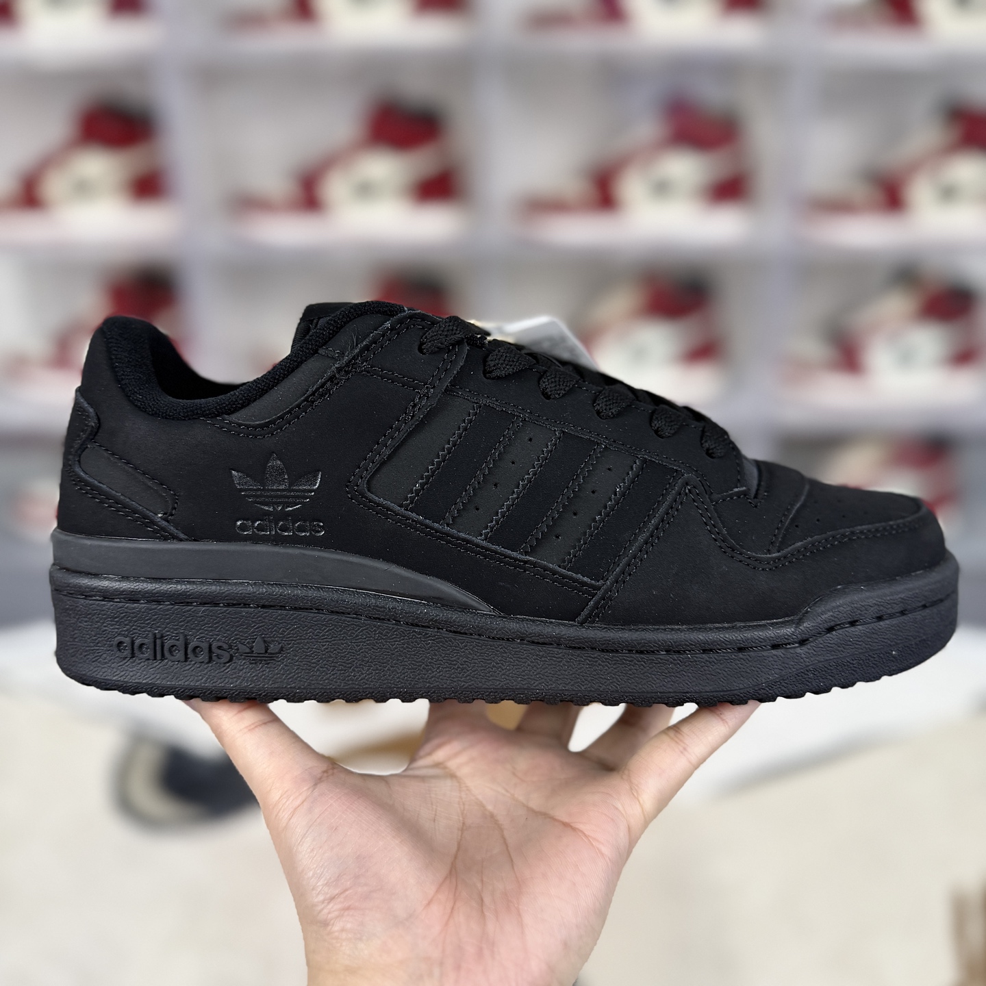 Adidas Originals Forum Low Black Sneakers Comfortable Casual Shoes Men Women 8 i1742507236287 8970 0 6