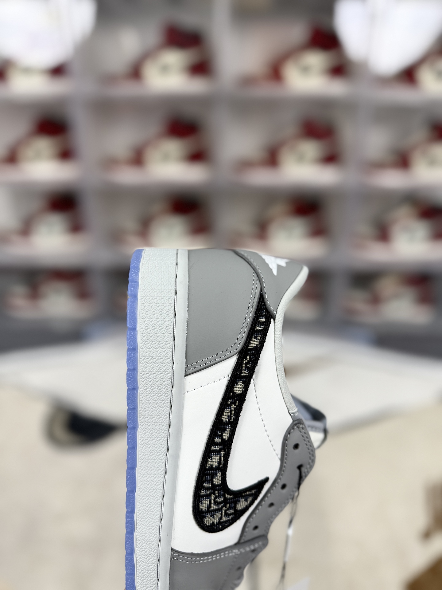 Dior x Jordan Air 1 Low: White/Gray, Comfortable, Retro Basketball Shoes 8 i1742593033960 7804 0 5