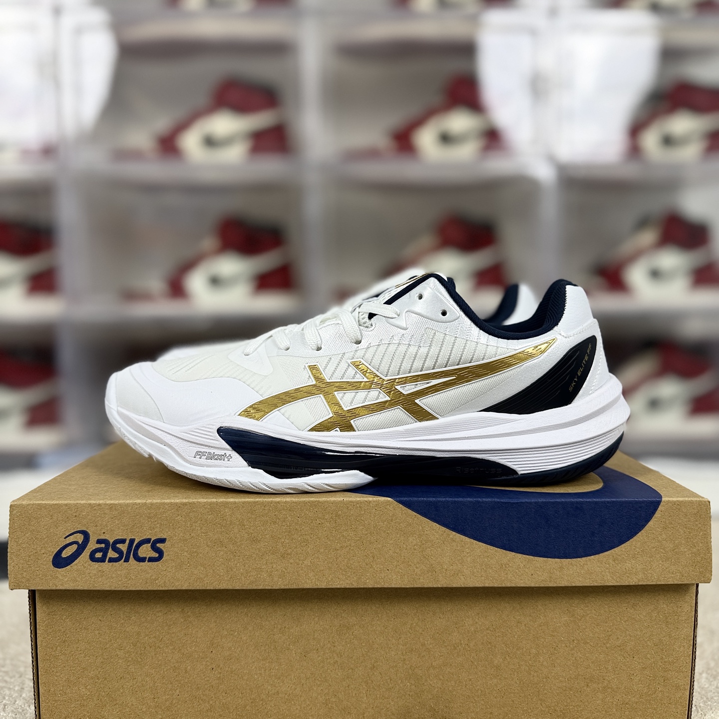 Asics Sky Elite FF 3 Volleyball Shoes - Enhanced Performance, White/Gold 9 i1742674235552 5248 0 8