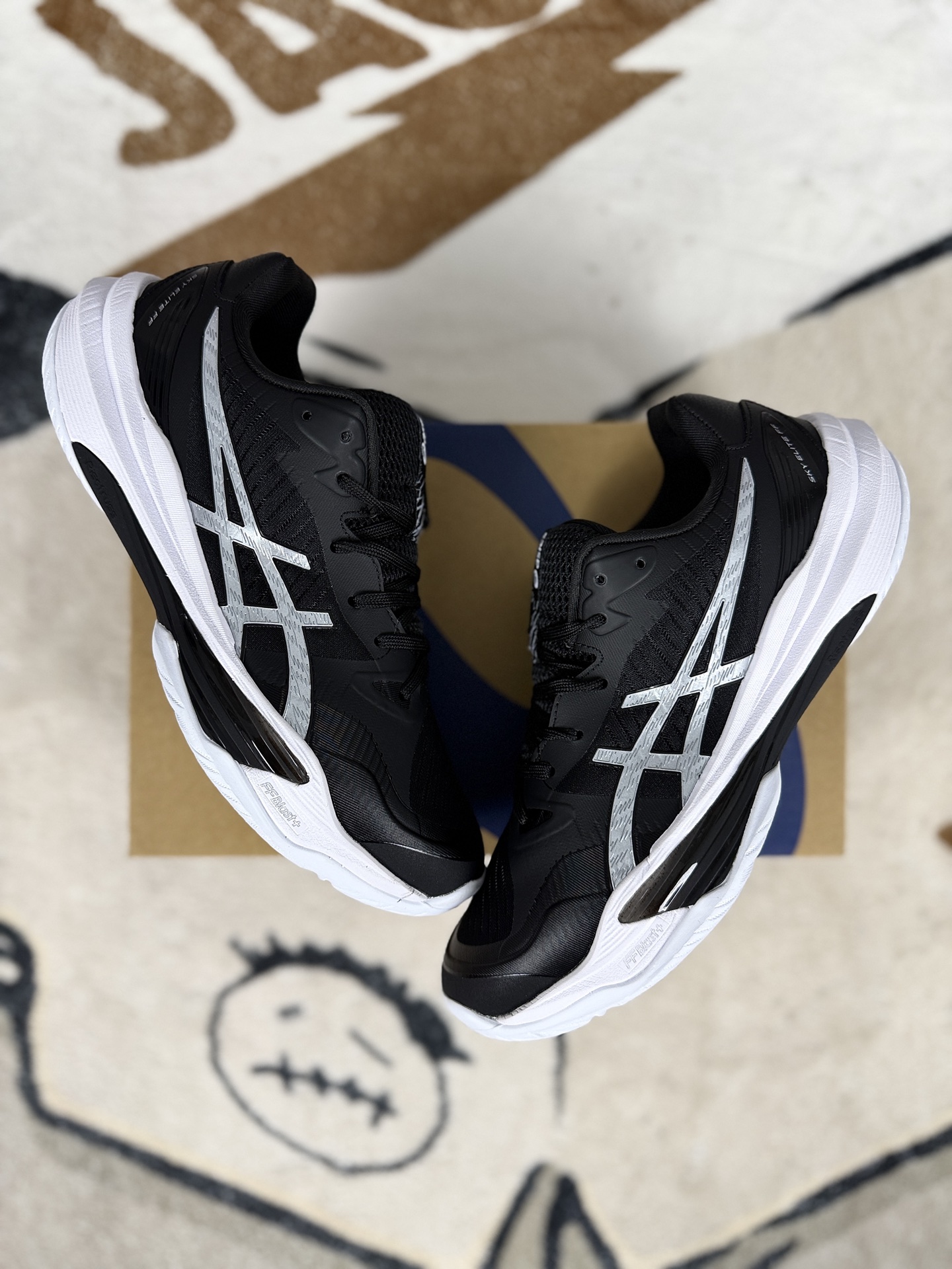 Asics Sky Elite FF 3: Comfort, Style, and Performance Volleyball Shoes 5 i1742674306178 595 0 7