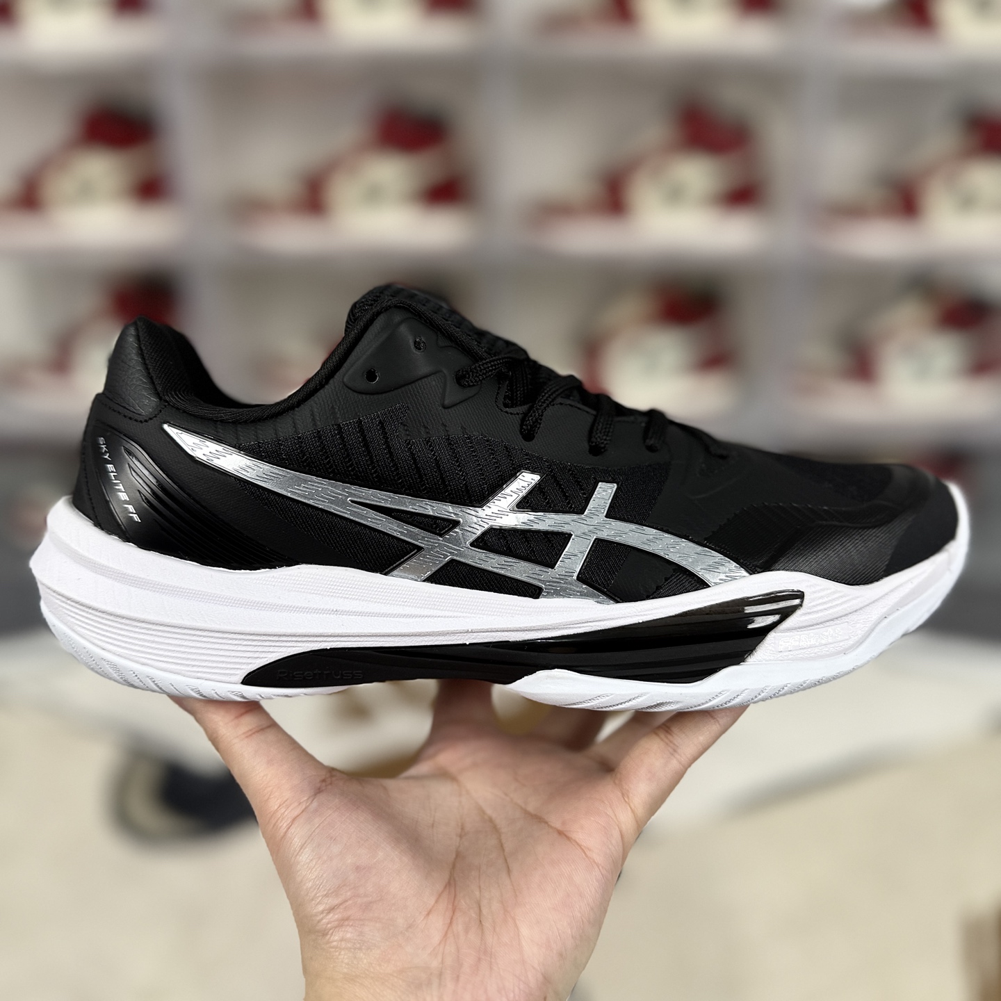 Asics Sky Elite FF 3: Comfort, Style, and Performance Volleyball Shoes 8 i1742674307137 1824 0 6