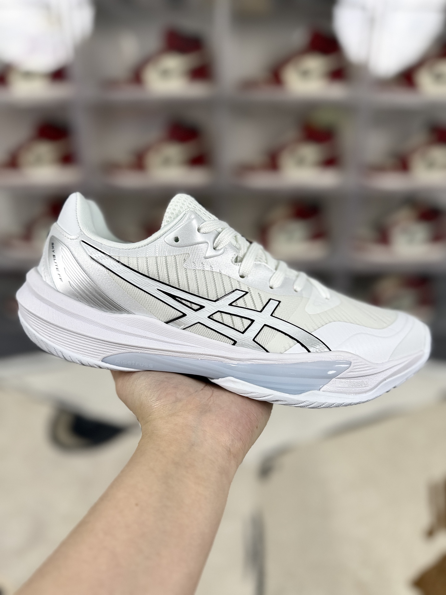 Asics Sky Elite FF 3 Volleyball Shoes - Comfort, Support, and Style! 2 i1742674330085 8539 0 0
