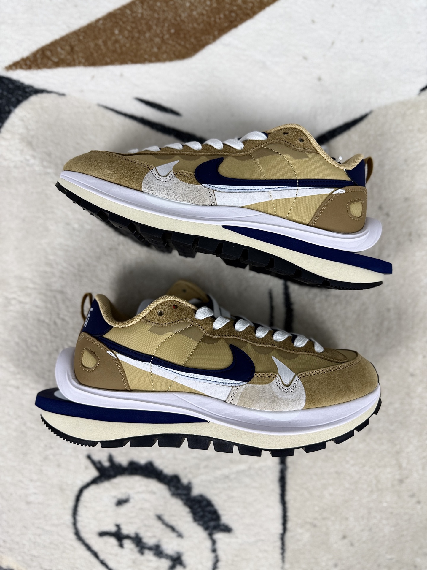Nike x Sacai VaporWaffle Sesame: A Fusion of Heritage and Avant-Garde Style 8 i1743022775292 4419 0 8