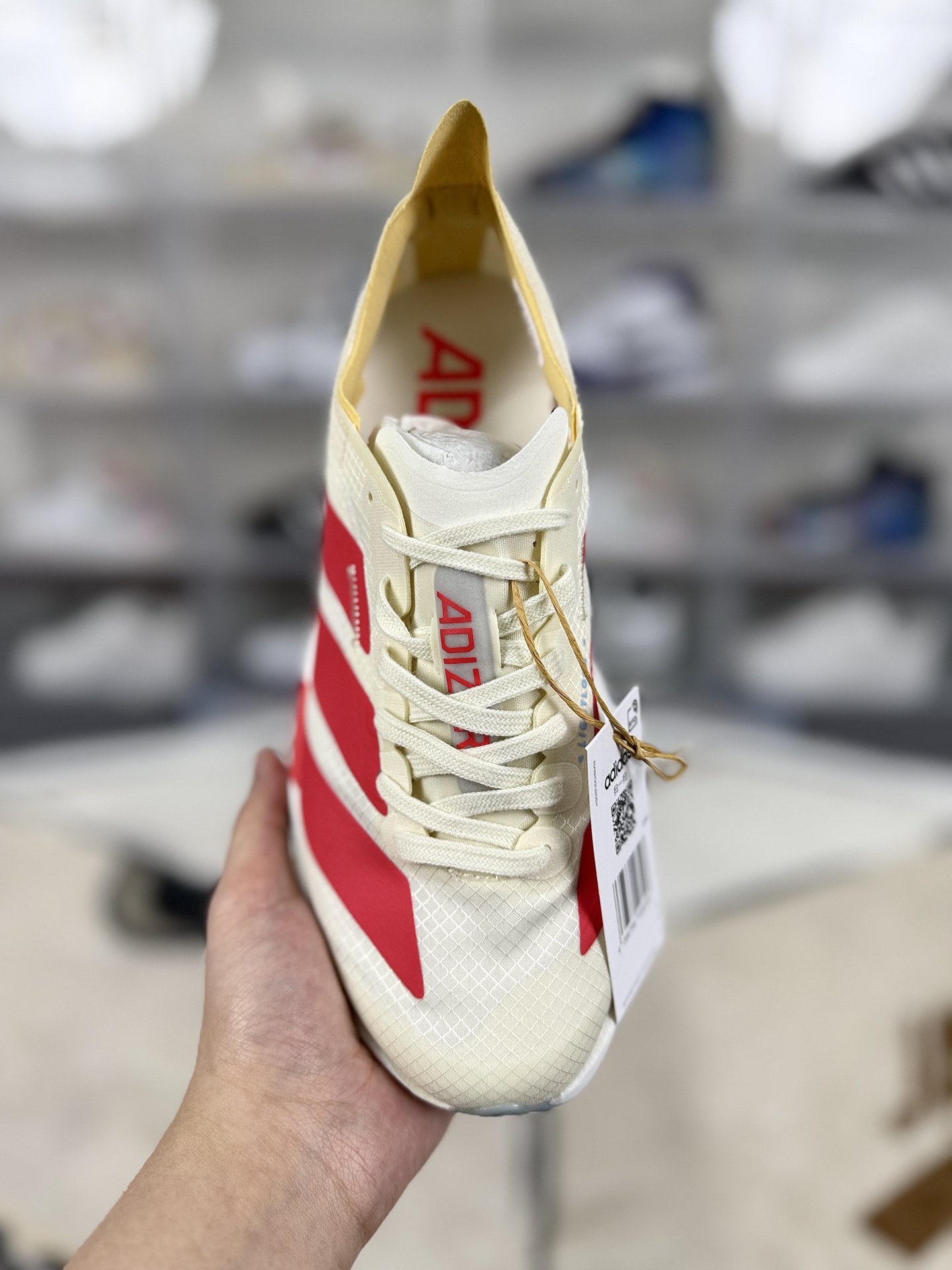 Adidas Adizero Adios Pro 4: Comfortable, Shock-Absorbing, and Wear-Resistant 5 i1743191993726 3433 0 3