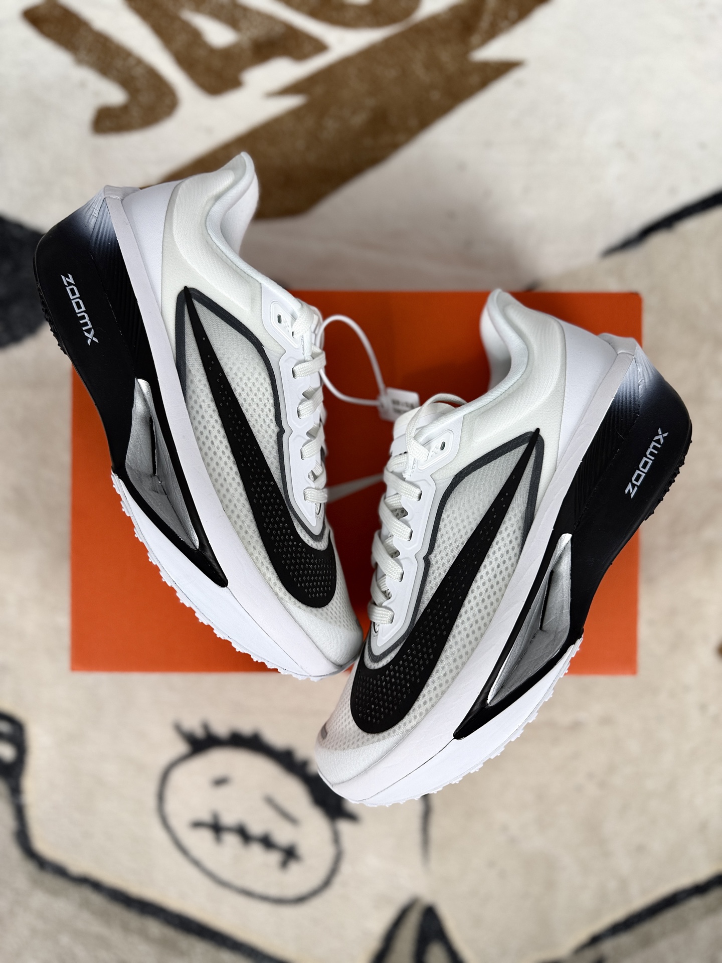 Nike Zoom Fly 6 White Black Marathon Running Shoes, Lightweight and Breathable 6 i1743540783953 6309 0 8