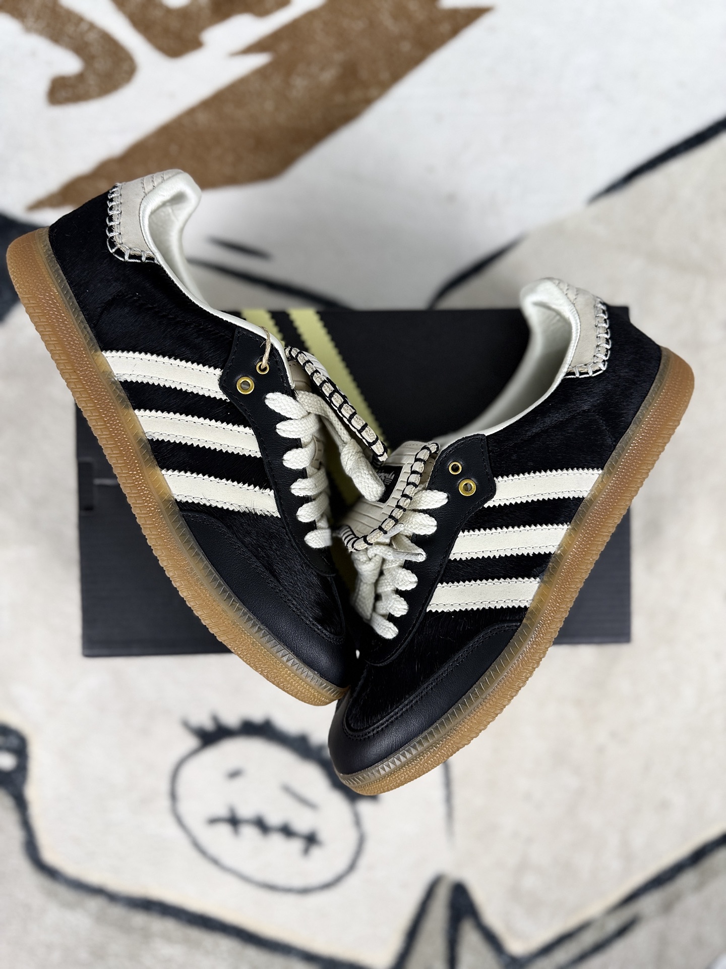 Wales Bonner x Adidas Samba Pony Tonal Low-Top Unisex Sneakers 6 i1743940296335 8750 0 6