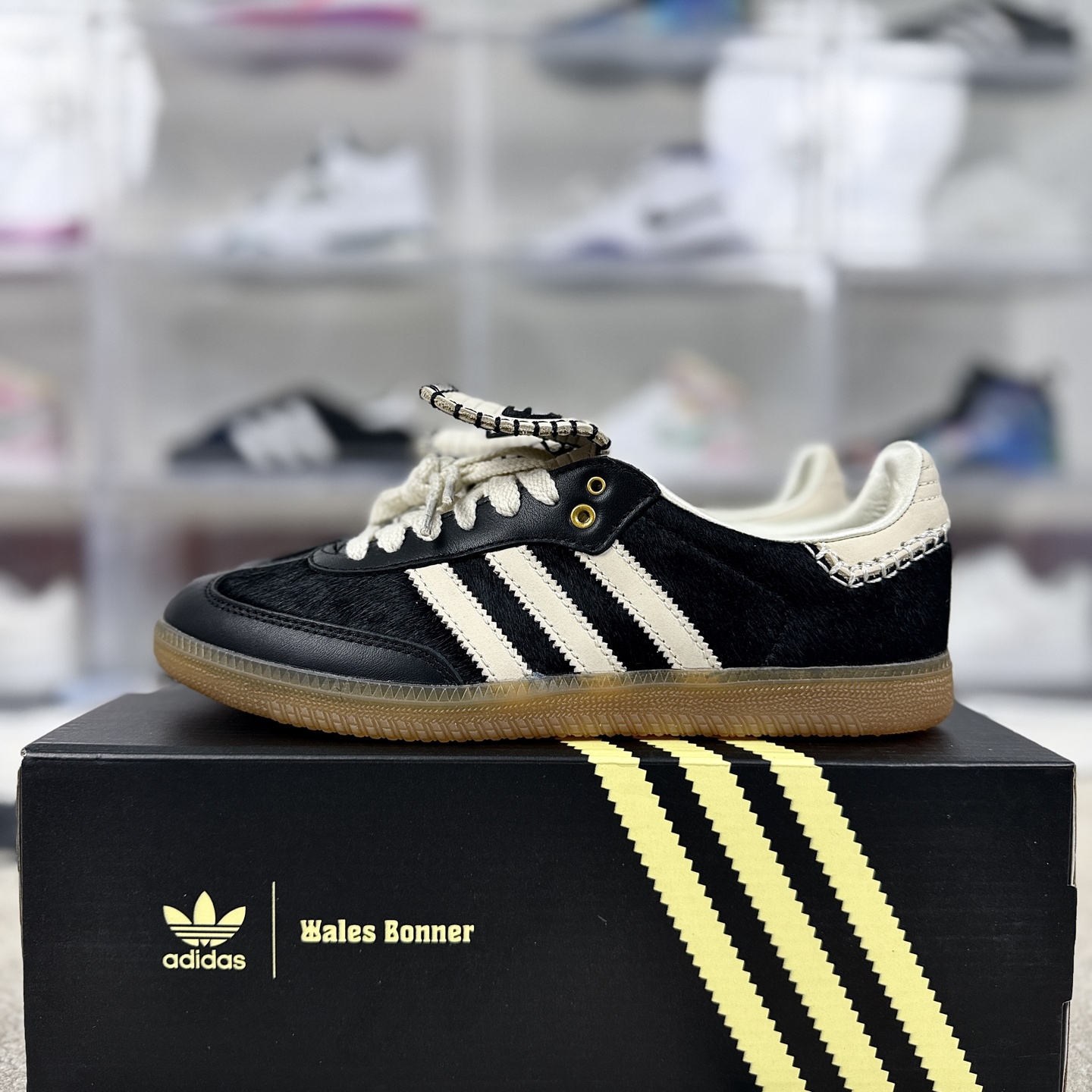 Wales Bonner x Adidas Samba Pony Tonal Low-Top Unisex Sneakers 10 i1743940297110 533 0 8