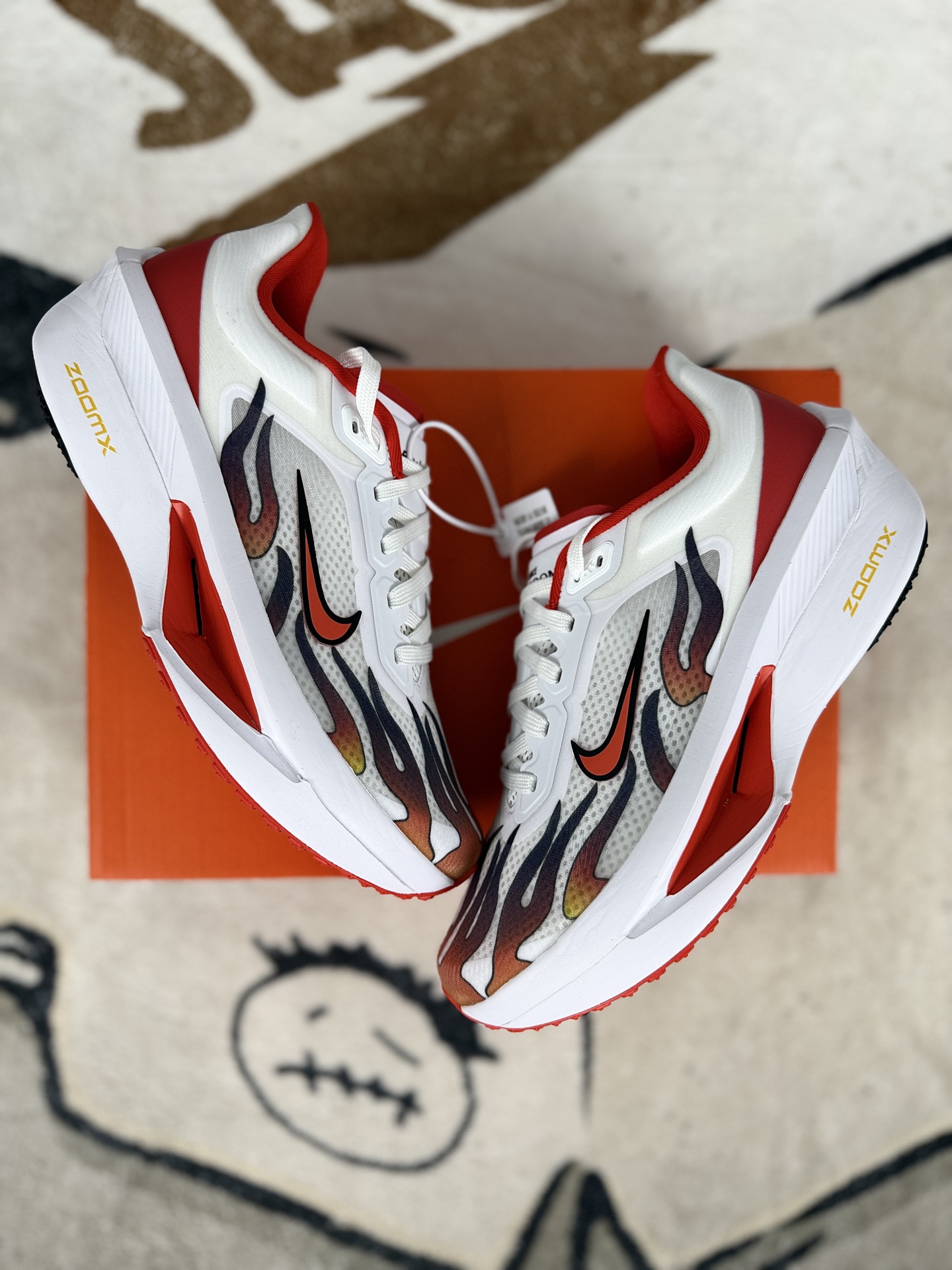 Nike Zoom Fly 6 White/Red Marathon Running Shoes with Carbon Fiber Plate 6 i1743977298234 4076 0 6